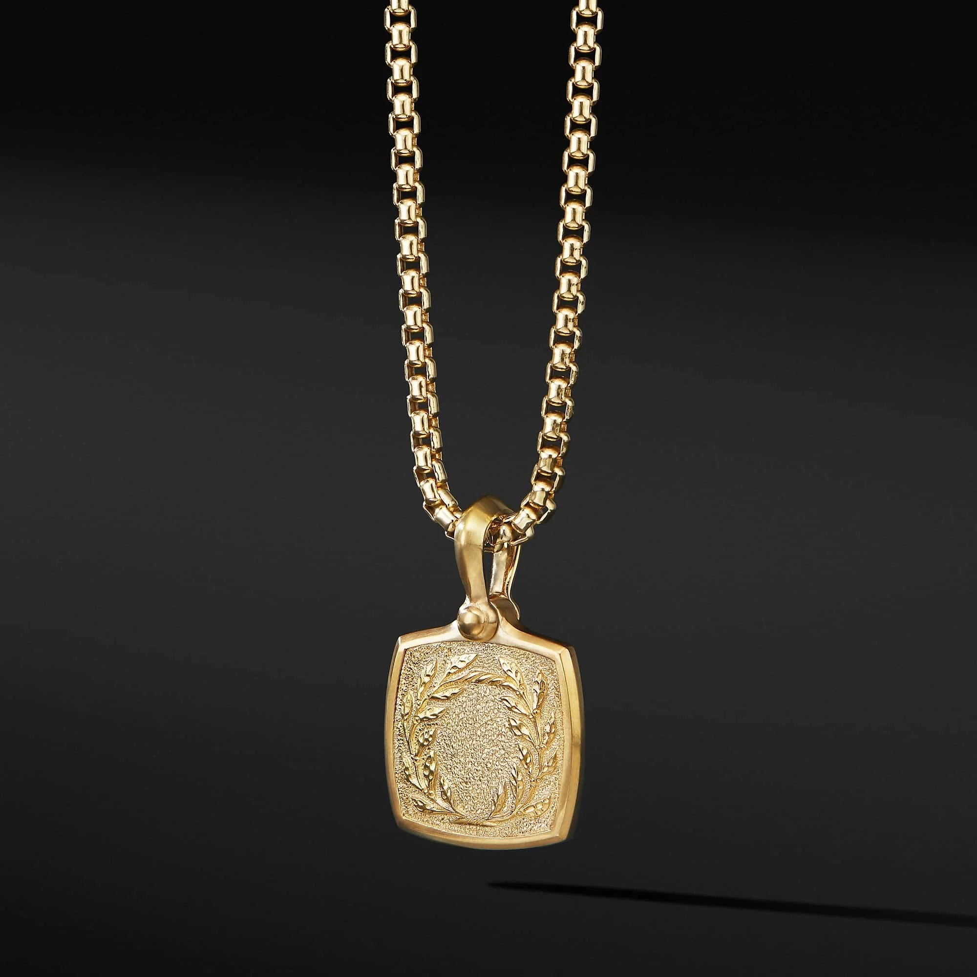 Petrvs® Horse Amulet in 18K Yellow Gold - Image 2