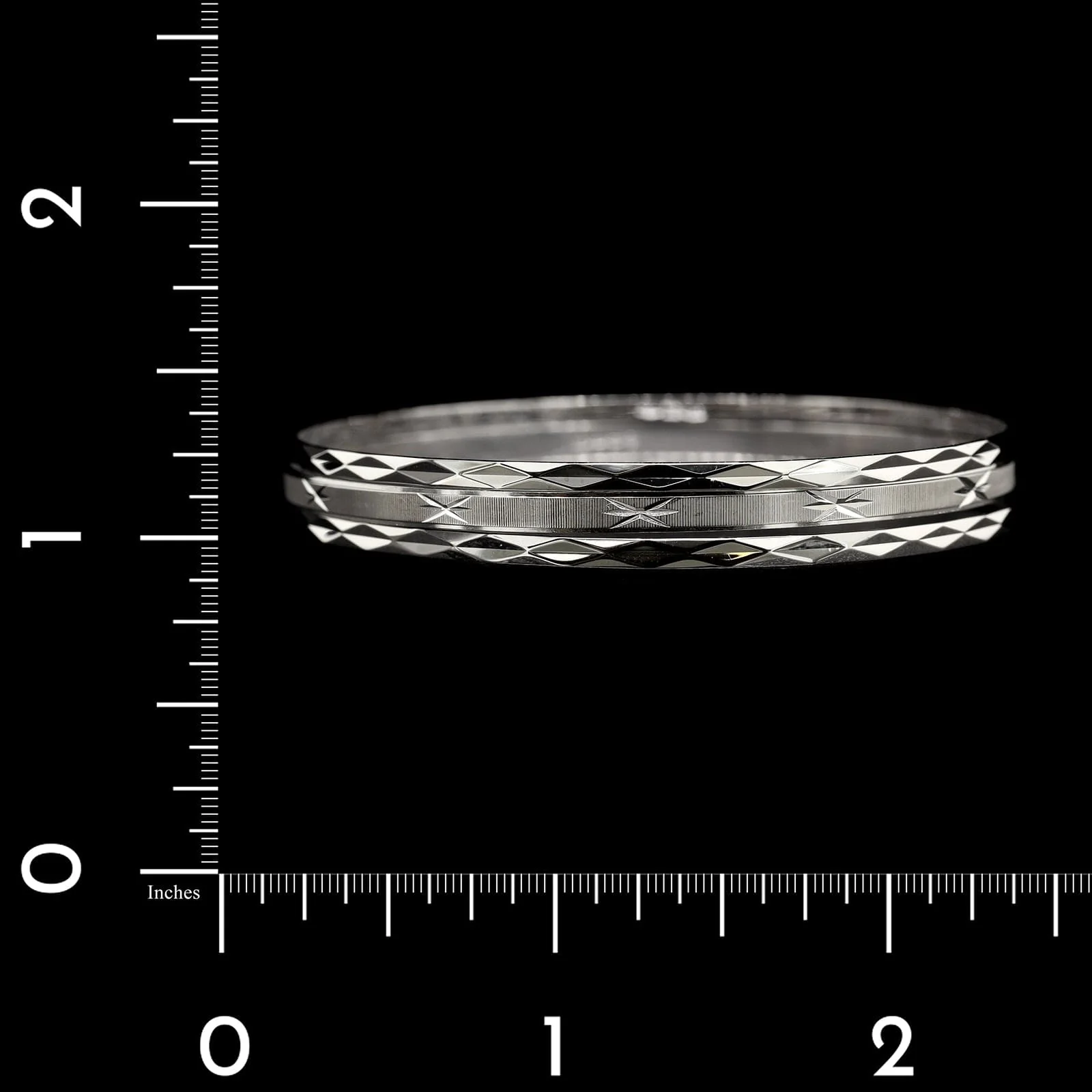 18K White Gold Estate Set of Three Bangle Bracelets - Image 3
