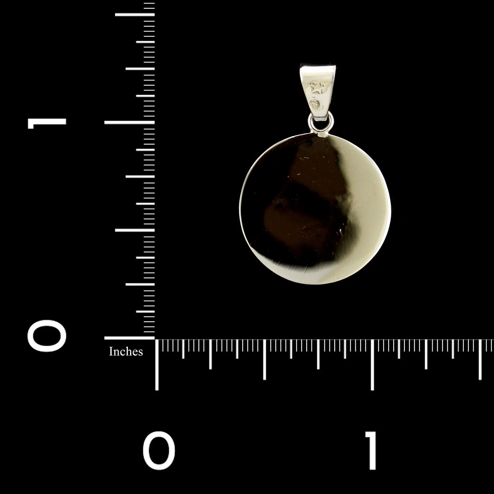 18K White Gold Estate Disk Charm - Image 2