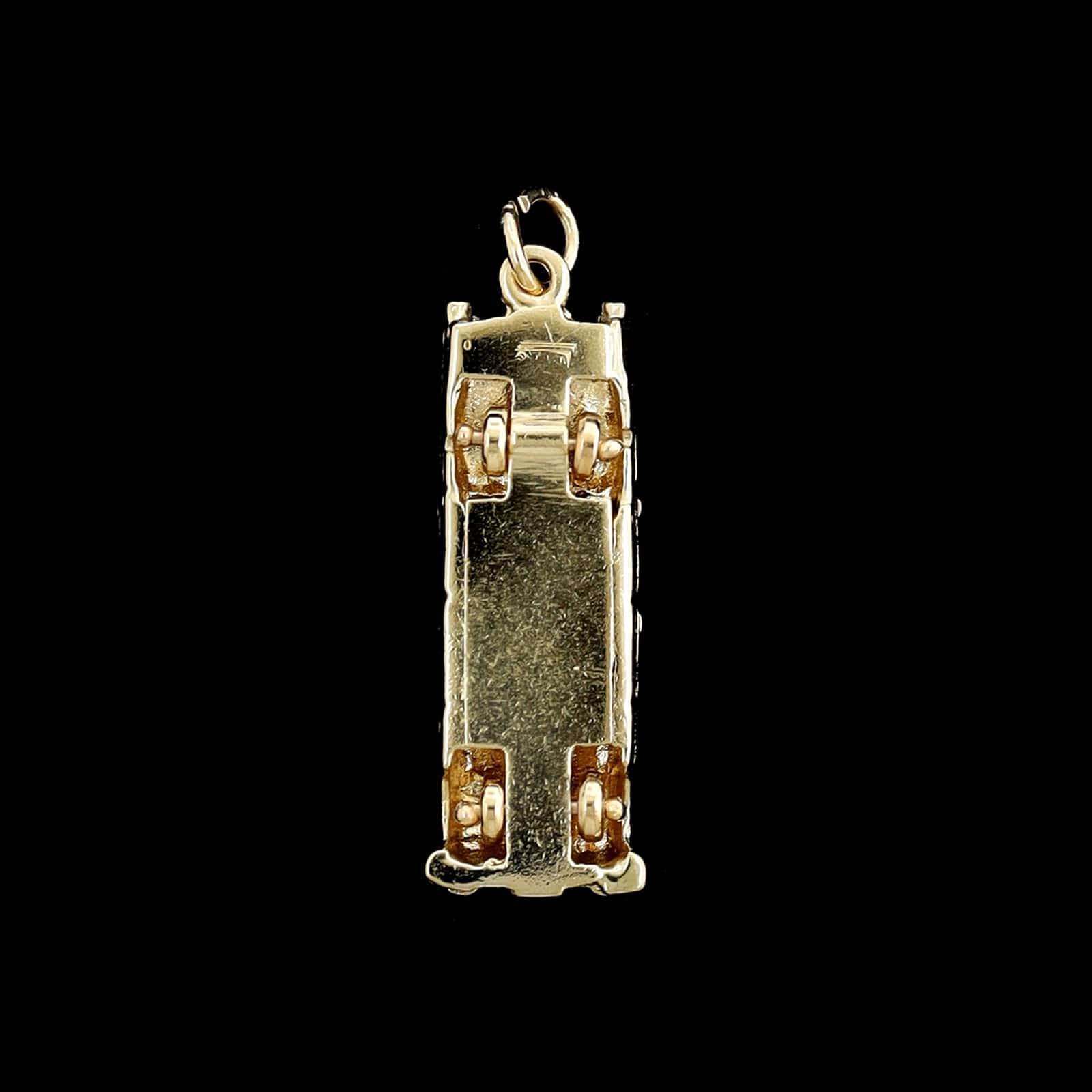 14K Yellow Gold Estate Classic Car Charm - Image 2