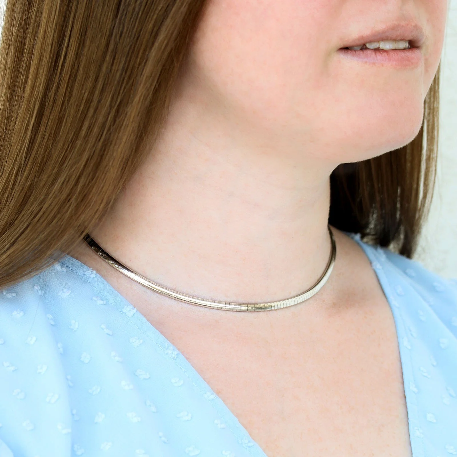 14K White Gold Estate Omega Necklace - Image 4