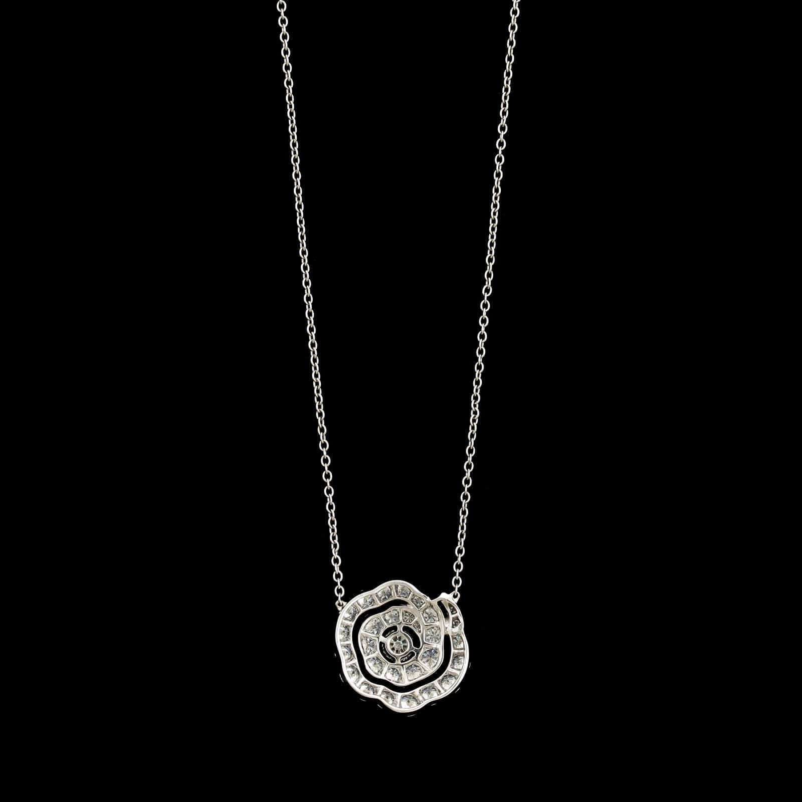 Hearts on fire 18K White Gold Estate Diamond Lorelai Pendant Necklace - Image 2