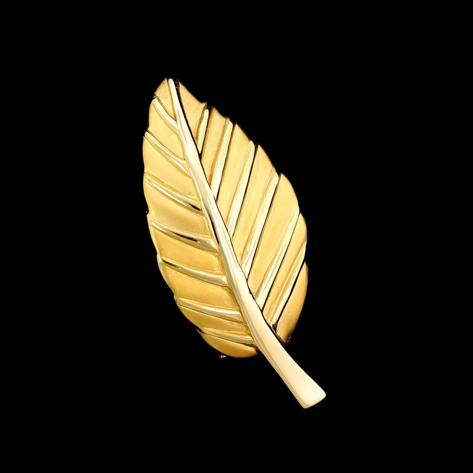 Charles Garnier 18K Yellow Gold Estate Leaf Pin