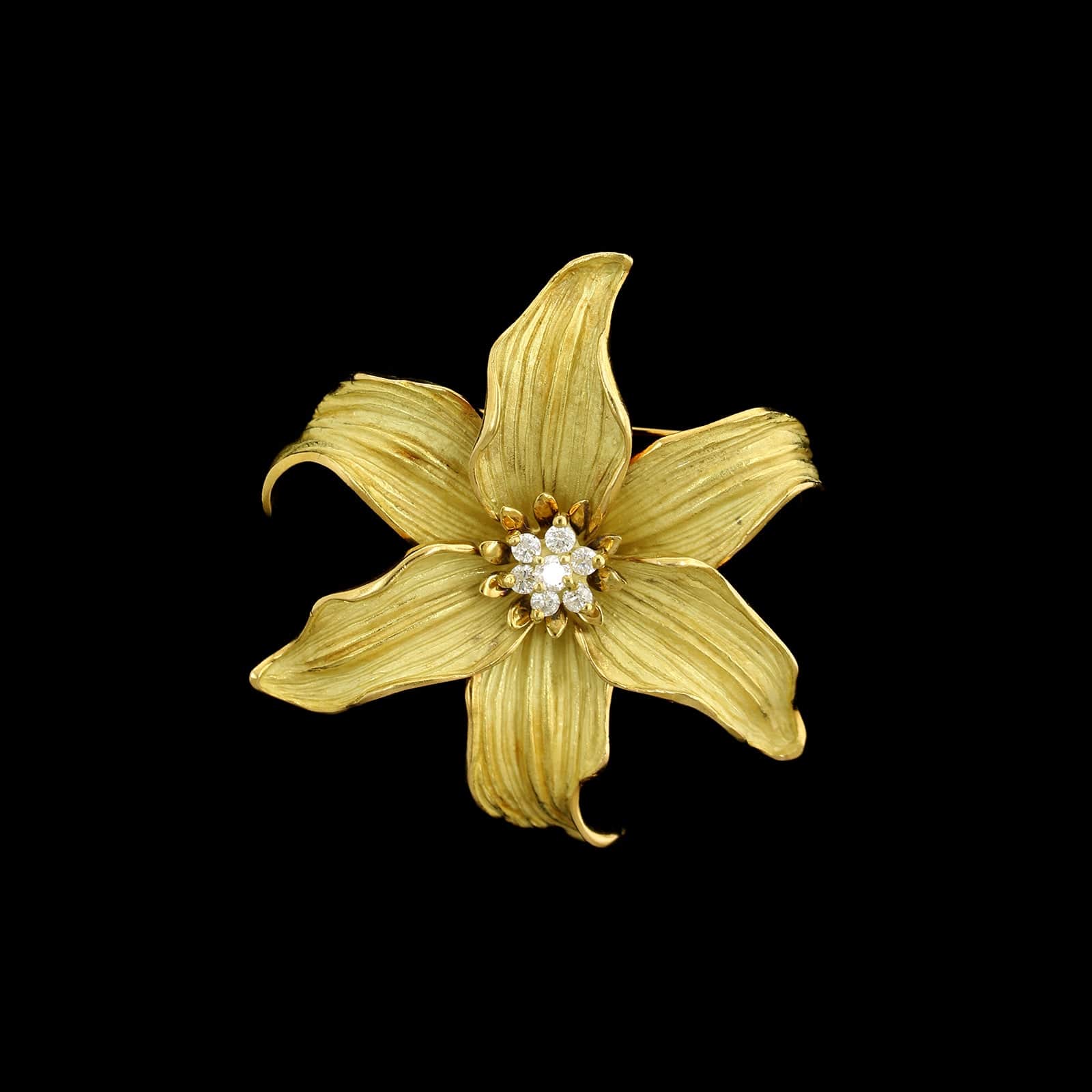 18K Yellow Gold Estate Diamond Flower Pin