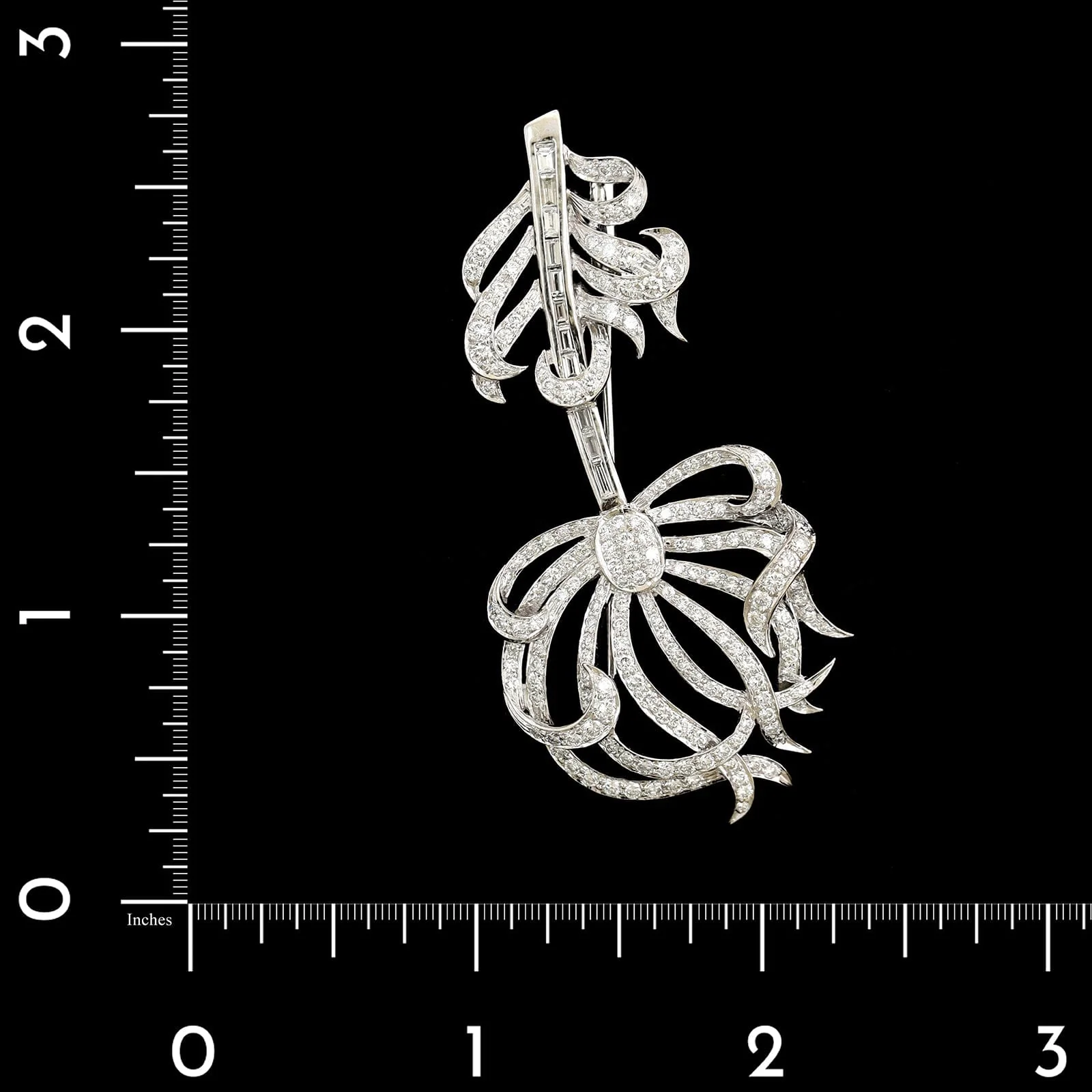 18K White Gold Estate Diamond Feather Pin - Image 3