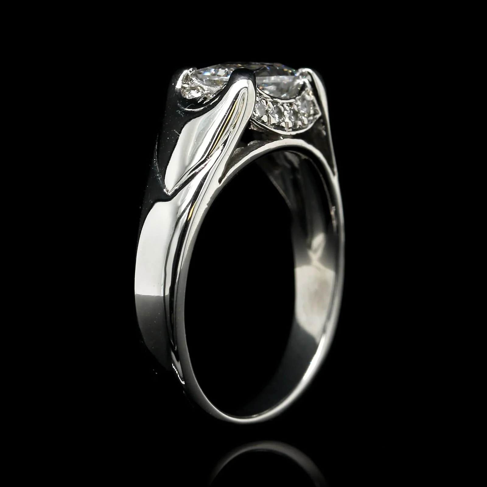 Platinum Estate Tycoon Cut Diamond Engagement Ring - Image 3