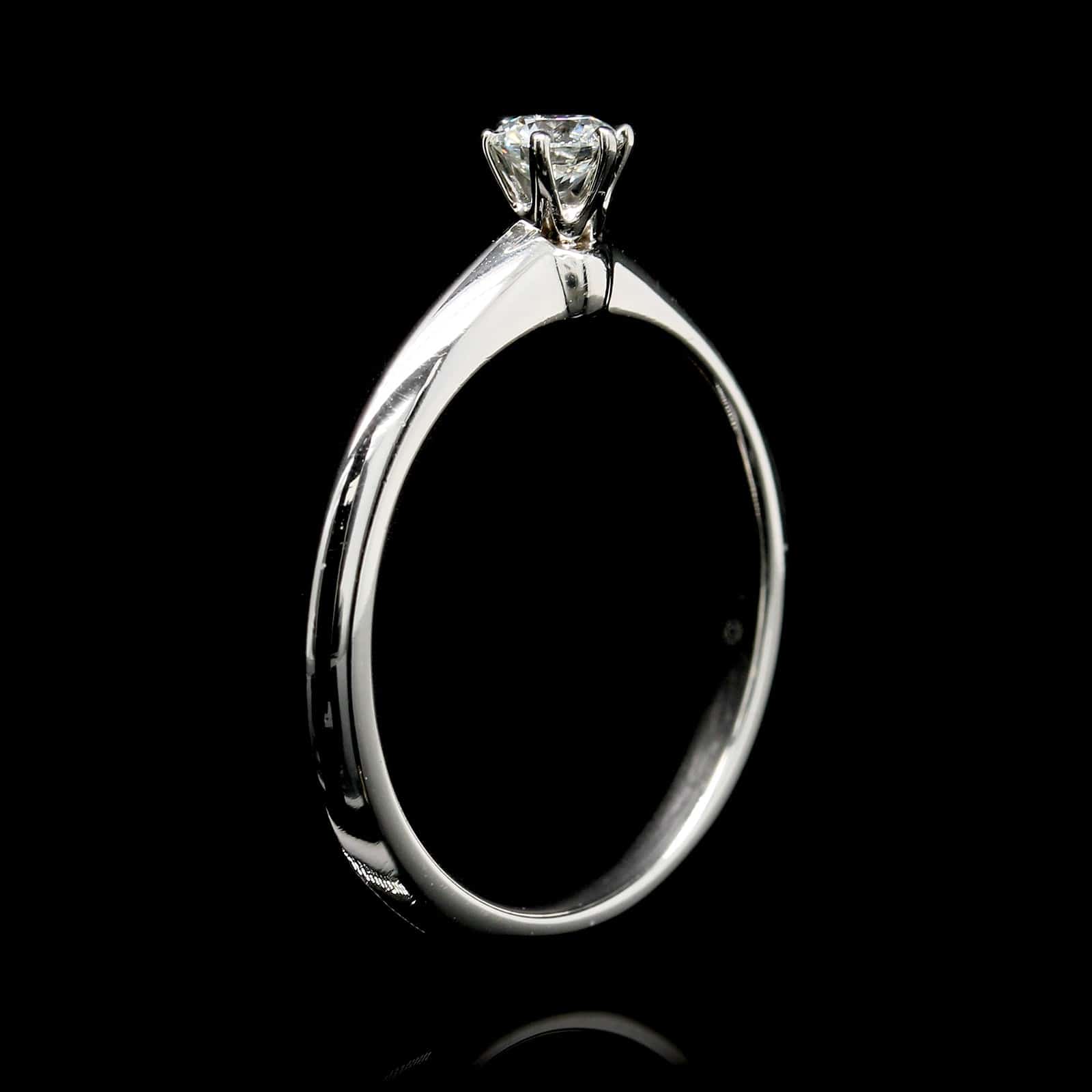 Tiffany & Co. Platinum Estate Diamond Ring - Image 3