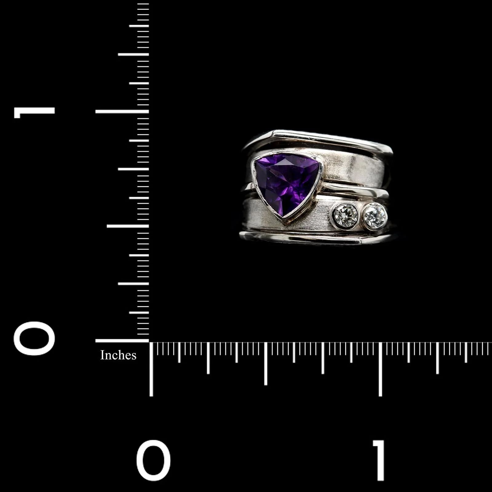14K White Gold Estate Amethyst and Diamond Ring - Image 3