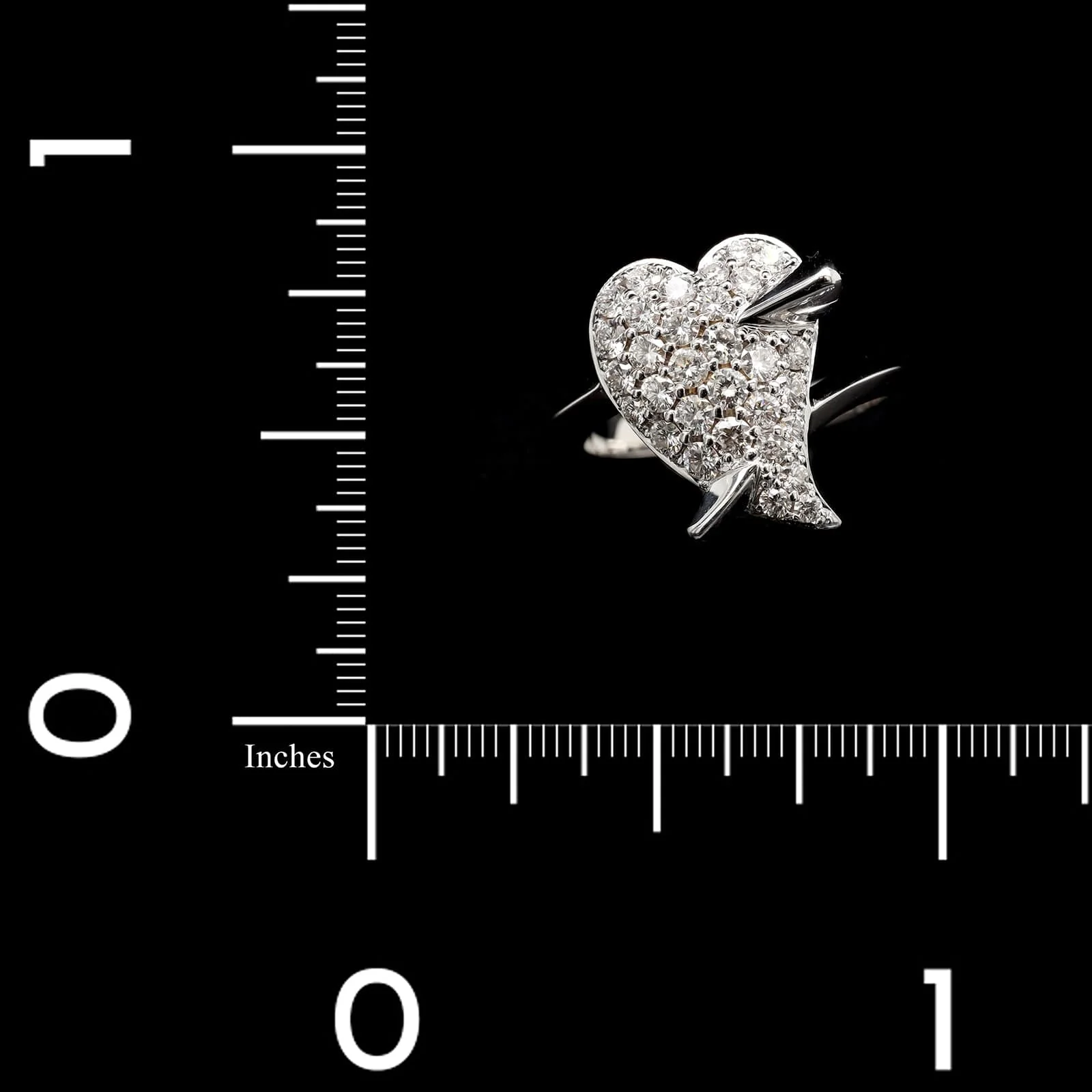 18K White Gold Estate Diamond Heart Ring - Image 3