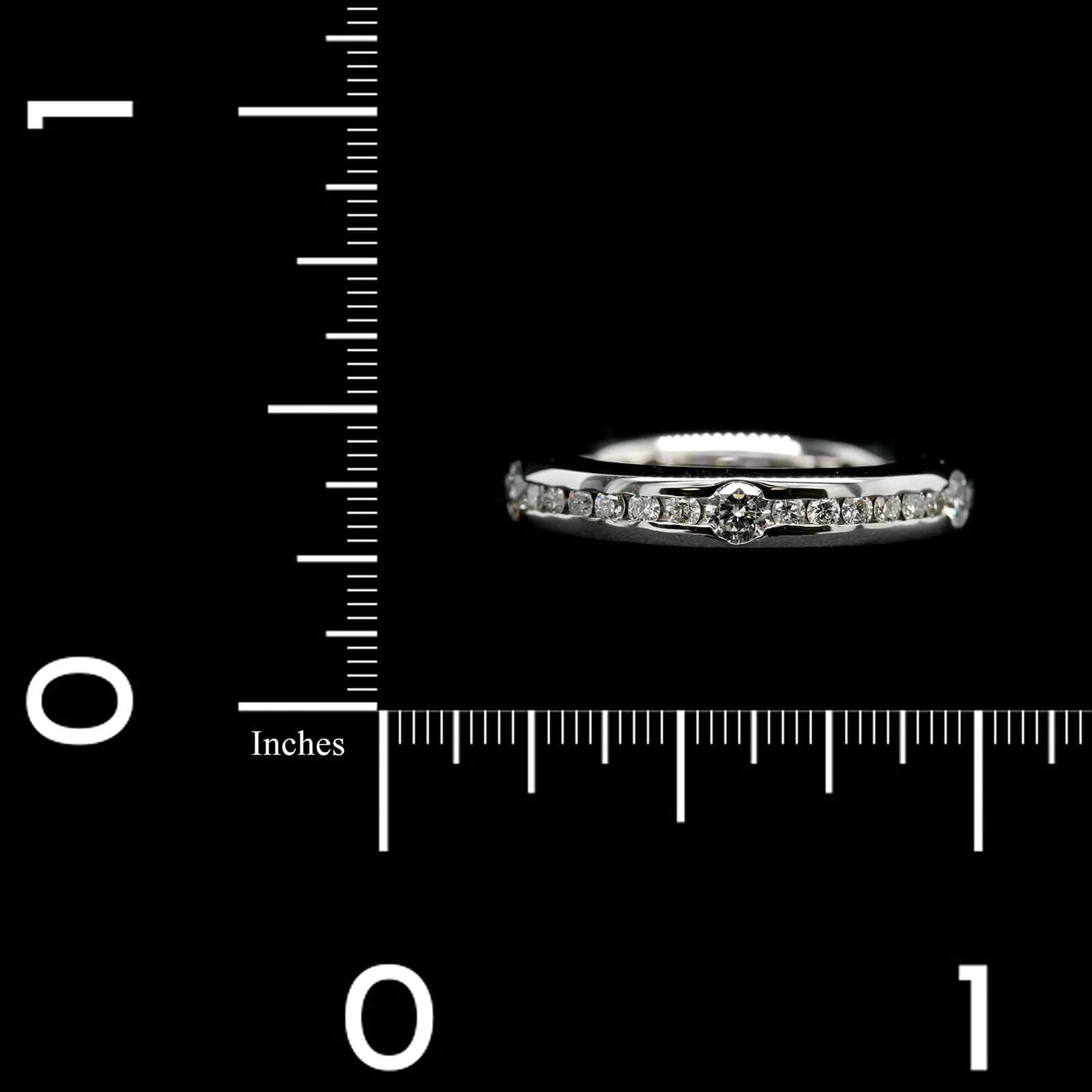 18K White Gold Estate Eternity Band - Image 3
