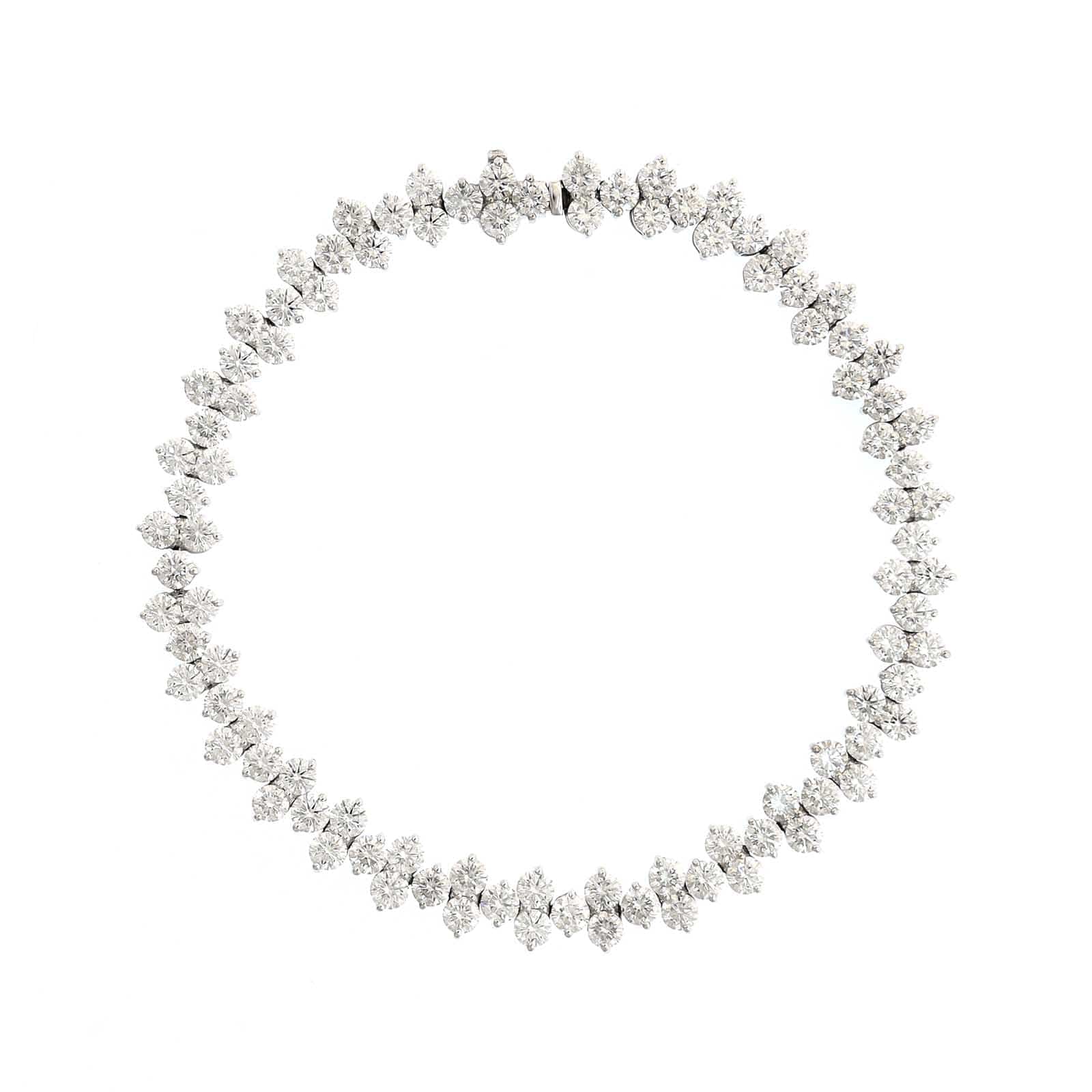 Etho Maria 18K White Gold Alternating Single and Double Diamond Pattern Bracelet - Image 4