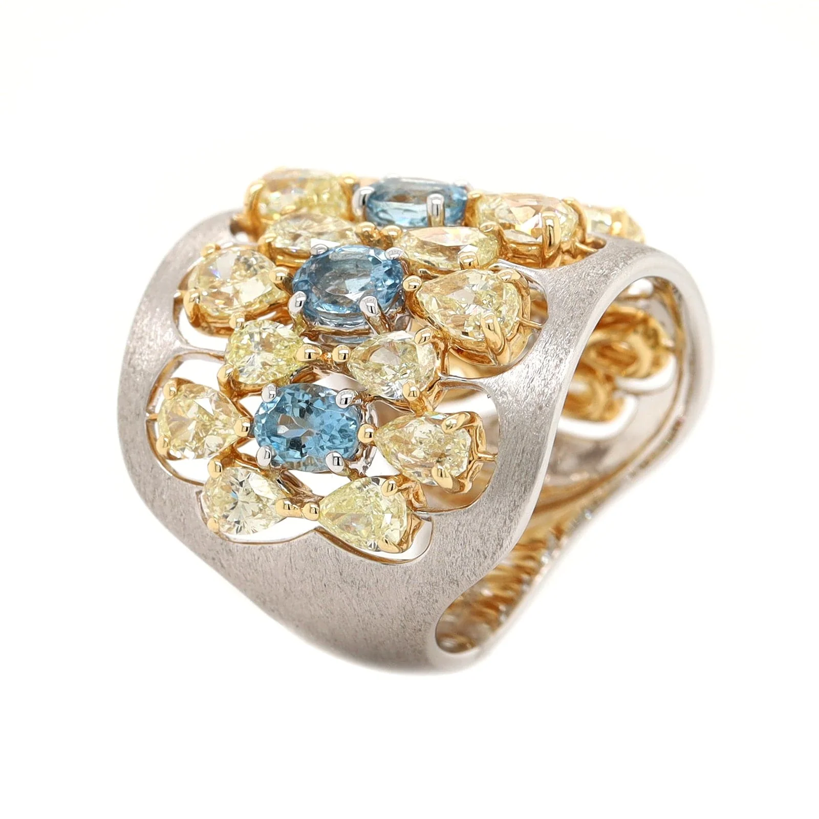 Etho Maria 18K Yellow and White Gold Pear Shaped Diamond and Aquamarine Ring - Image 2
