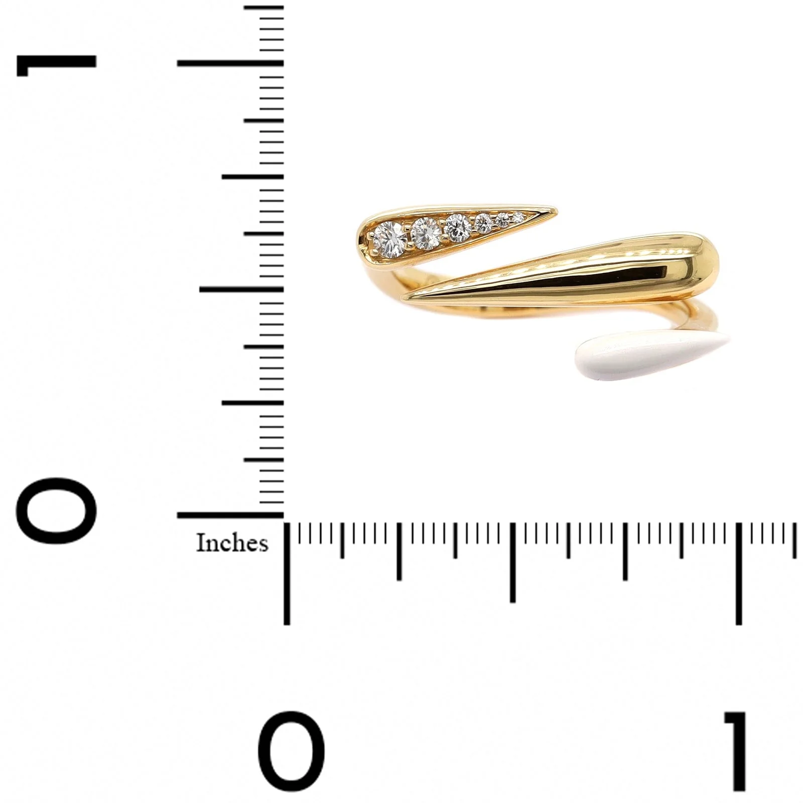 Etho Maria 18K Yellow Gold Diamond and White Ceramic Bypass Ring - Image 4