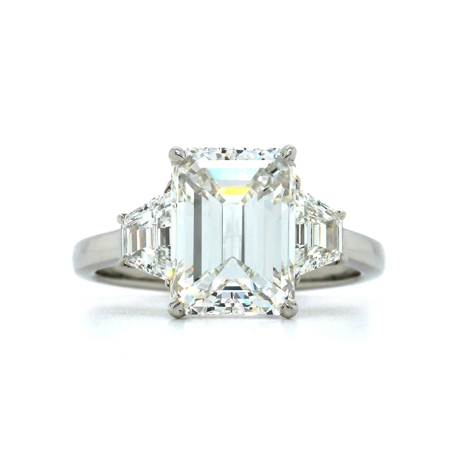 Platinum Emerald Cut Diamond 3 Stone Engagement Ring - Image 6