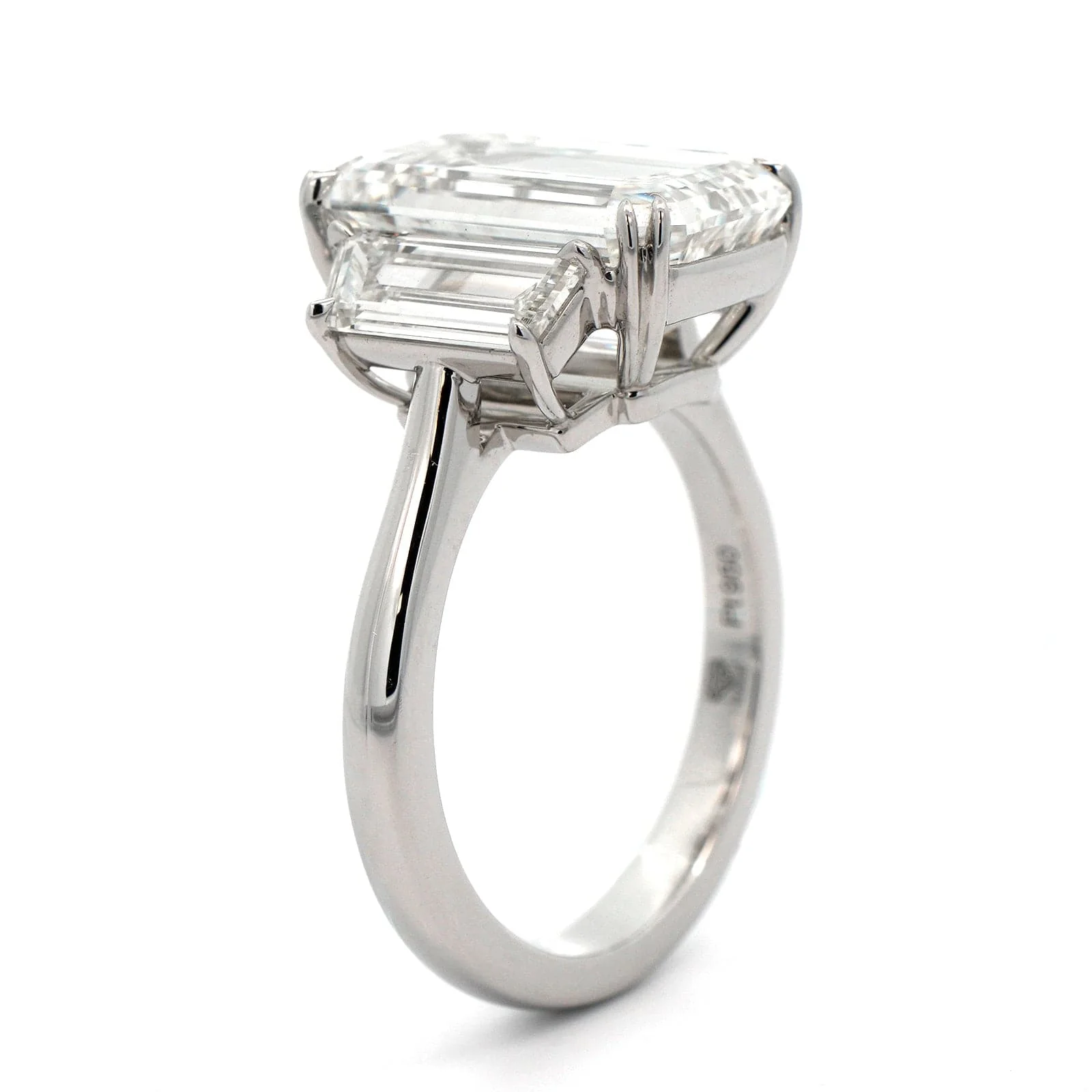 Platinum Emerald Cut Diamond 3 Stone Engagement Ring - Image 2