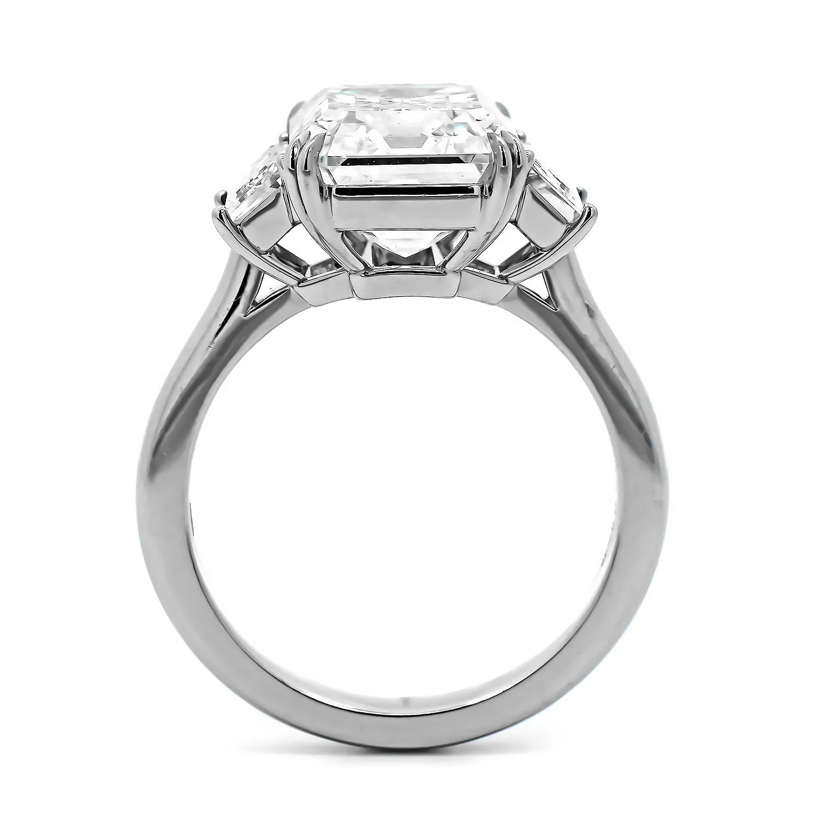 Platinum Emerald Cut Diamond 3 Stone Engagement Ring - Image 3