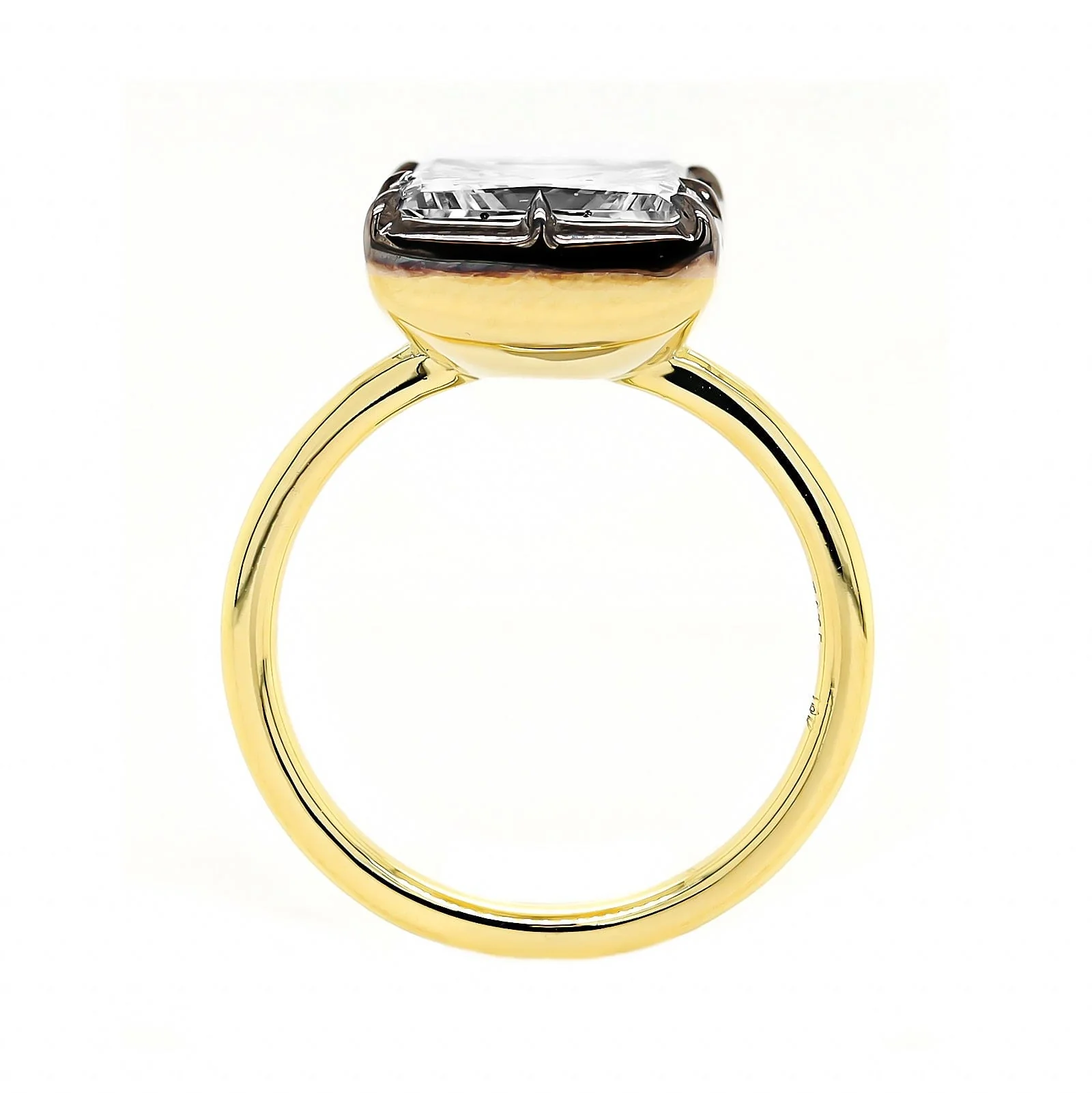 18K Yellow Gold Square Diamond Engagement Ring - Image 3