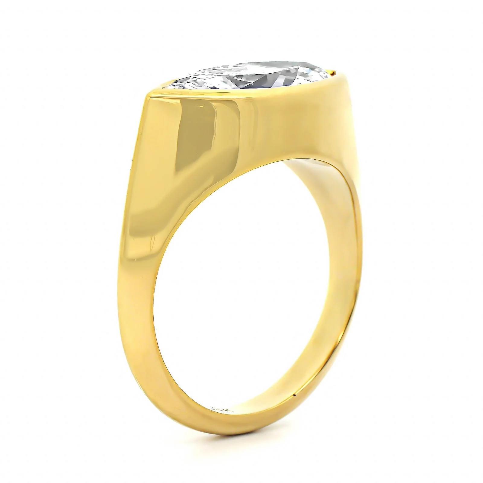 18K Yellow Gold Bezel Set Marquise Diamond Engagement Ring - Image 2