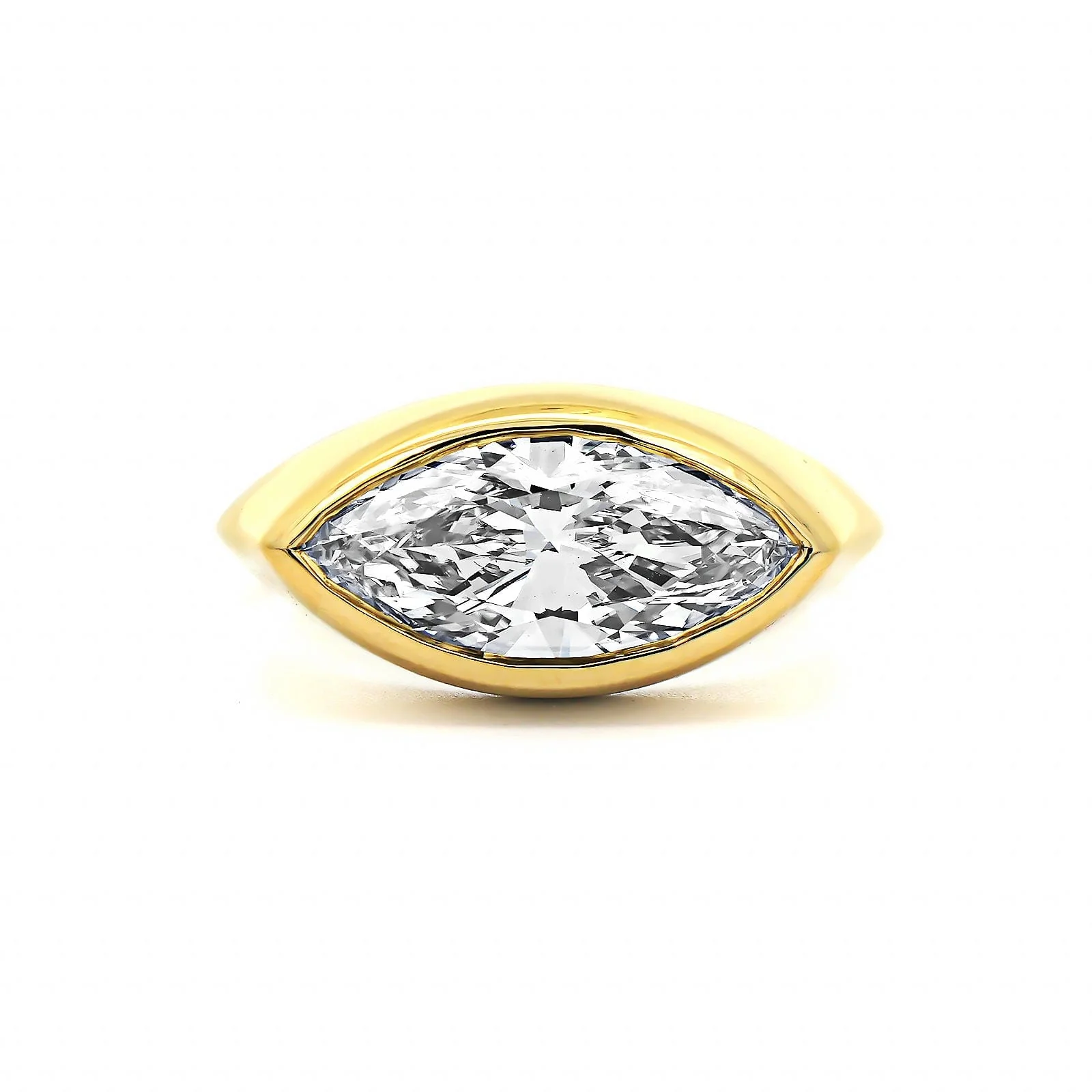 18K Yellow Gold Bezel Set Marquise Diamond Engagement Ring - Image 5