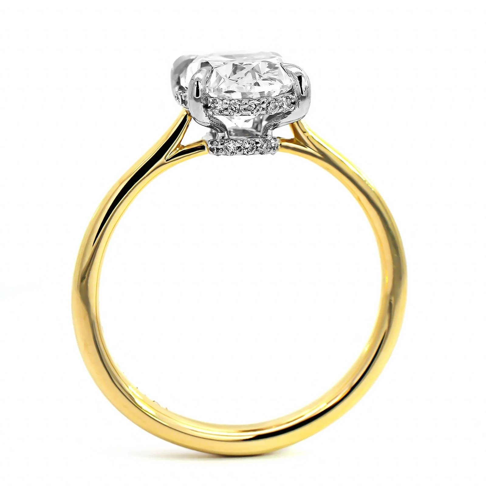 18K Yellow Gold Oval Diamond Engagement Ring - Image 3