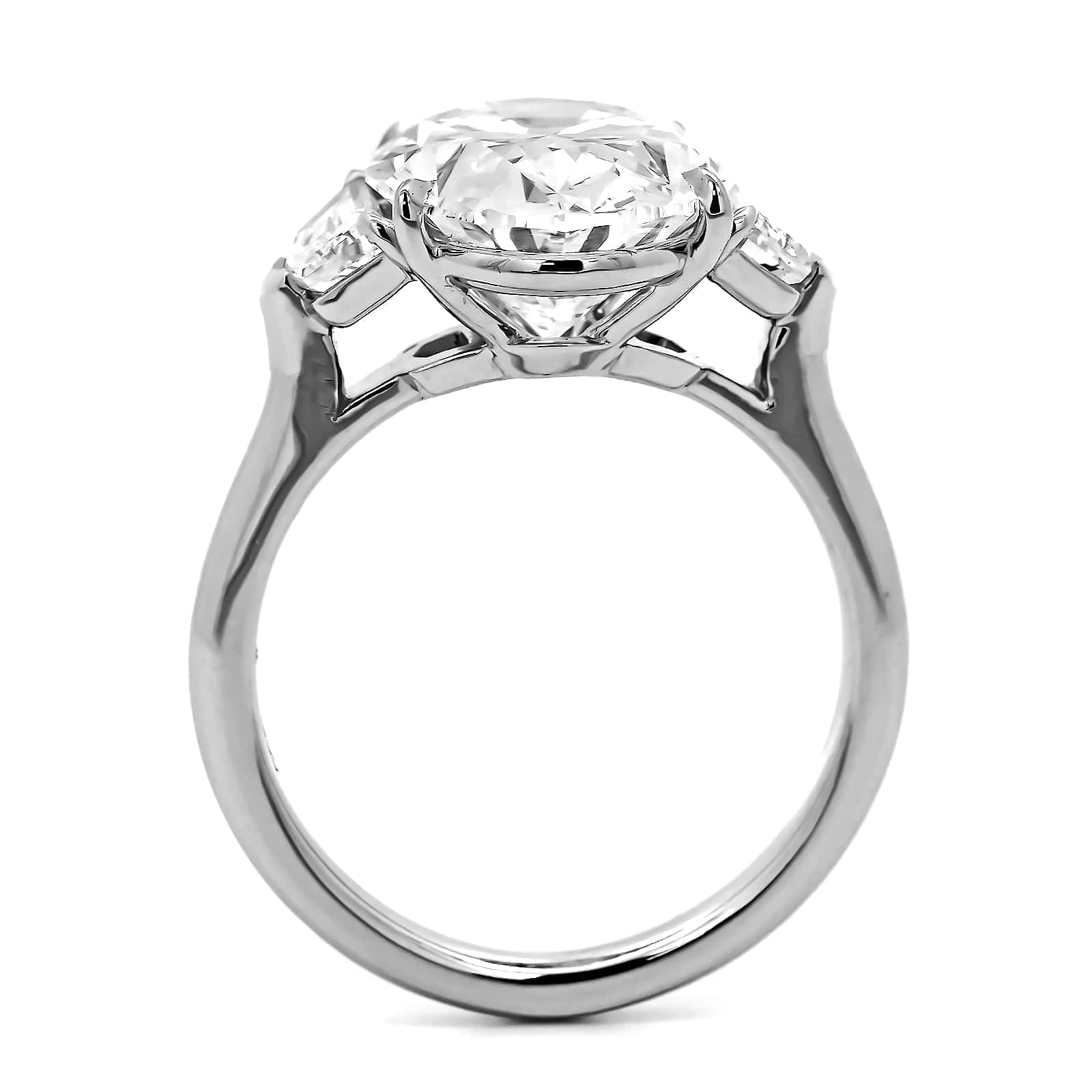 Platinum Oval Cut Diamond 3 Stone Engagement Ring - Image 3