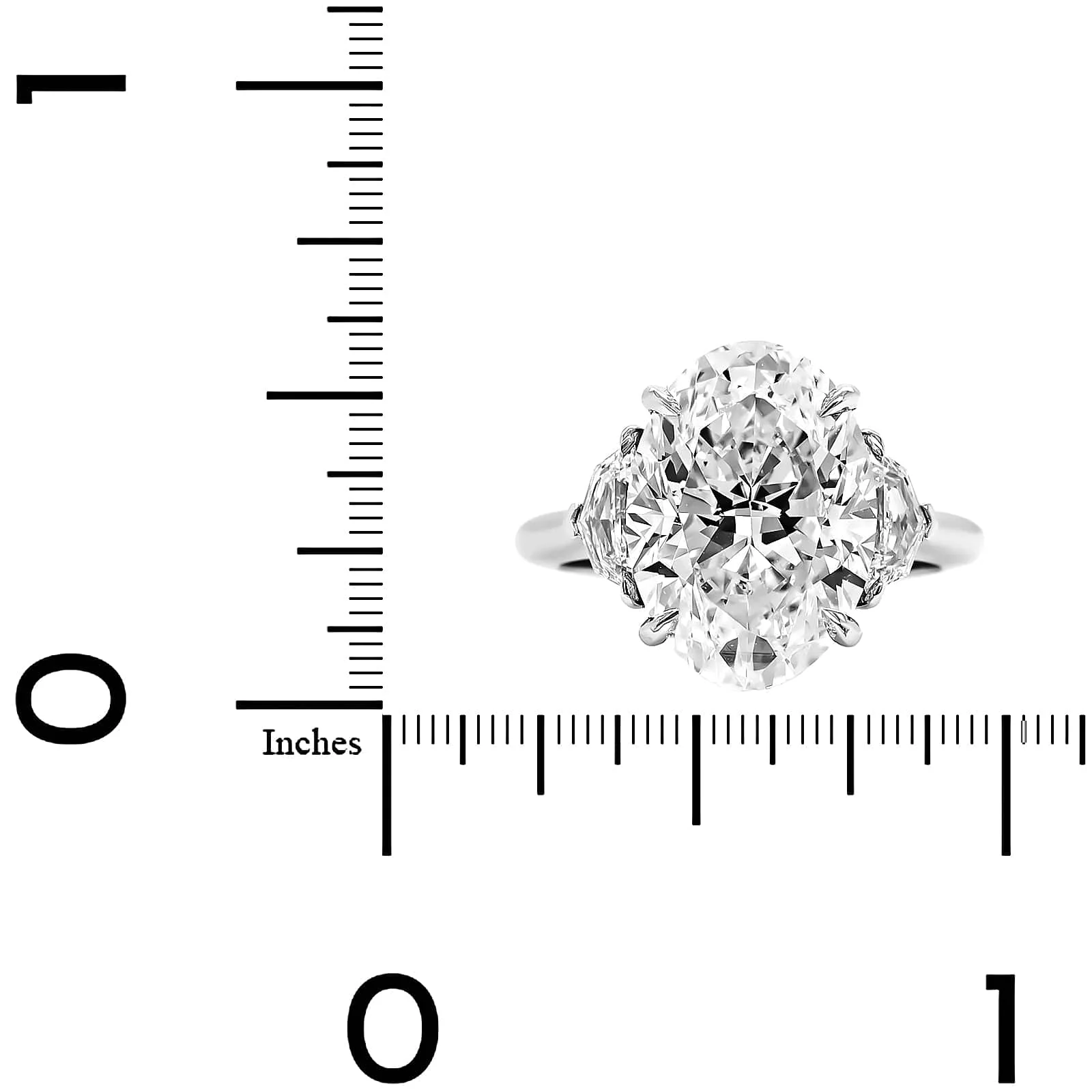 Platinum 3 Stone Oval Diamond Engagement Ring - Image 4