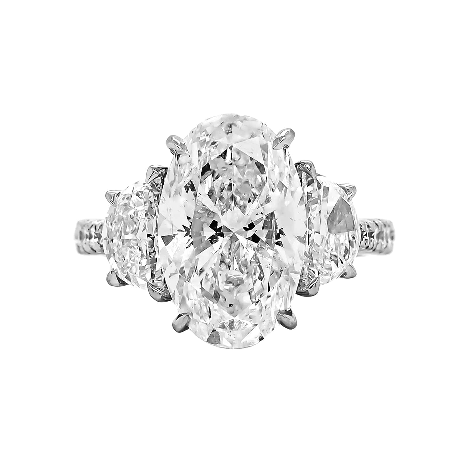 Platinum 3 Stone Oval Diamond Engagement Ring - Image 5