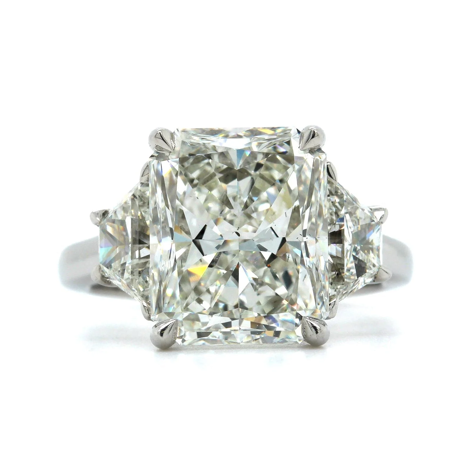Platinum Radiant Cut Diamond 3 Stone Engagement Ring