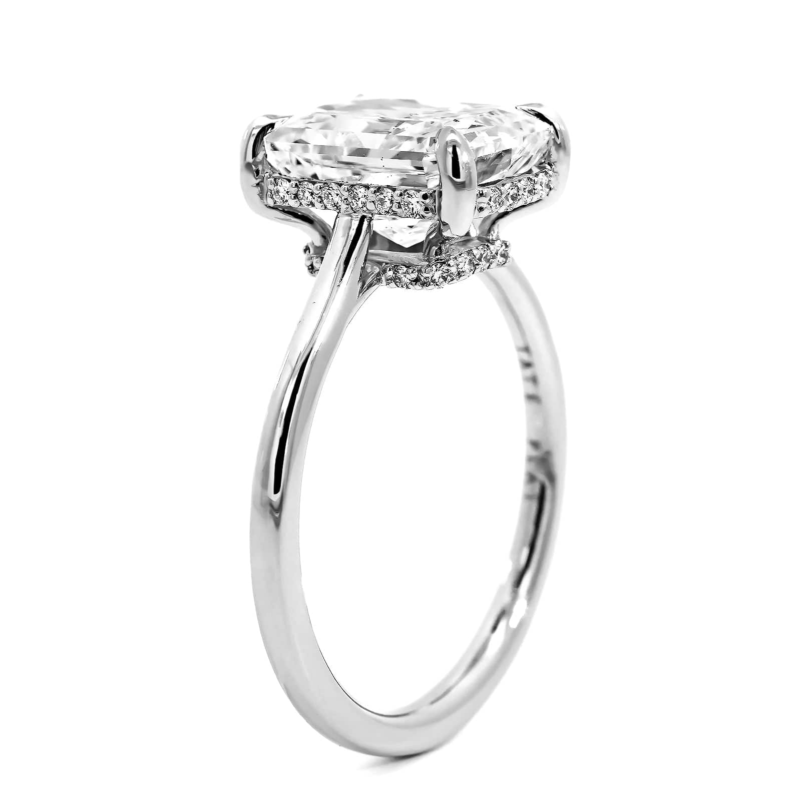 Platinum Radiant Cut Diamond Engagement Ring - Image 2