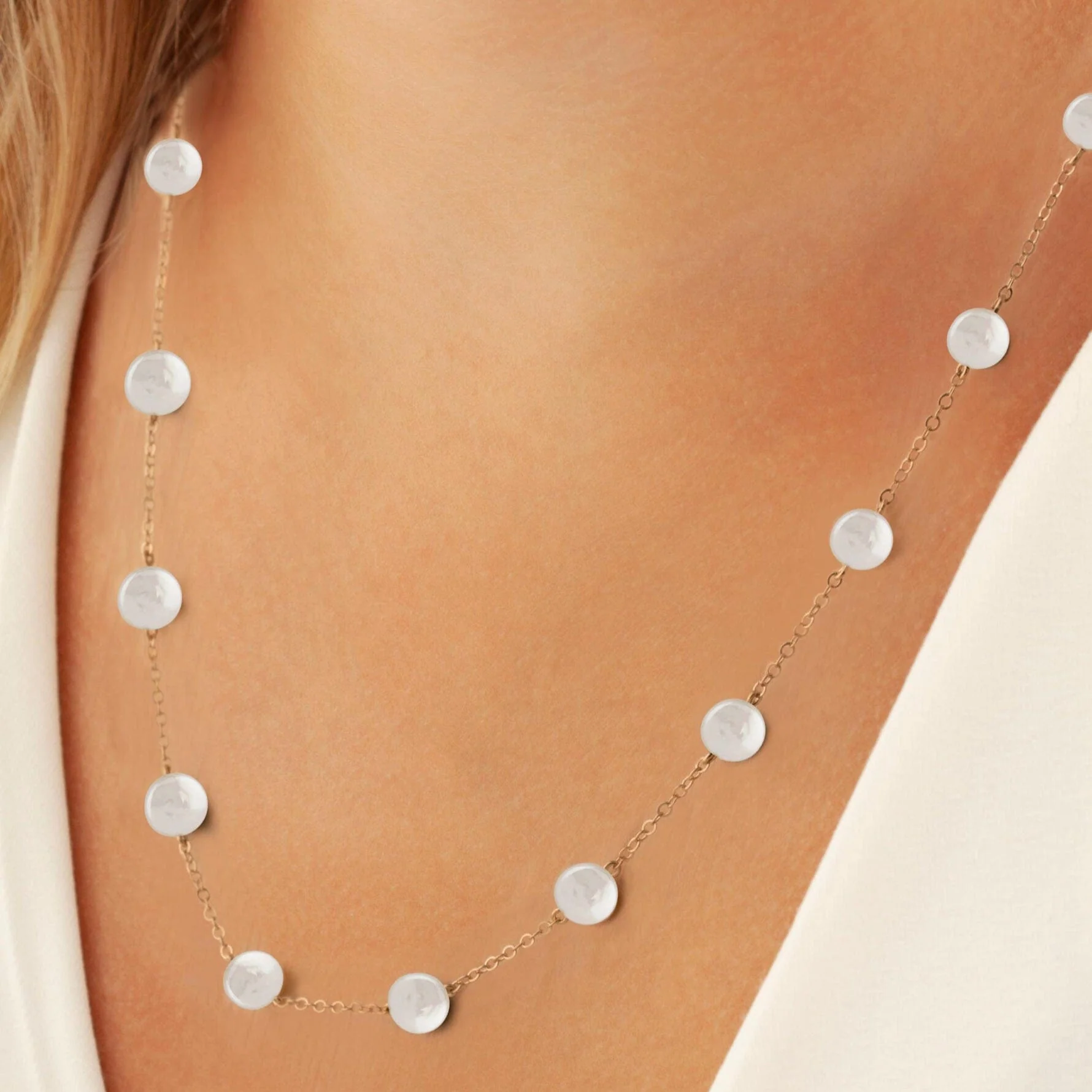 14K Yellow Gold Multi Pearl Coin Choker Necklace - Image 2
