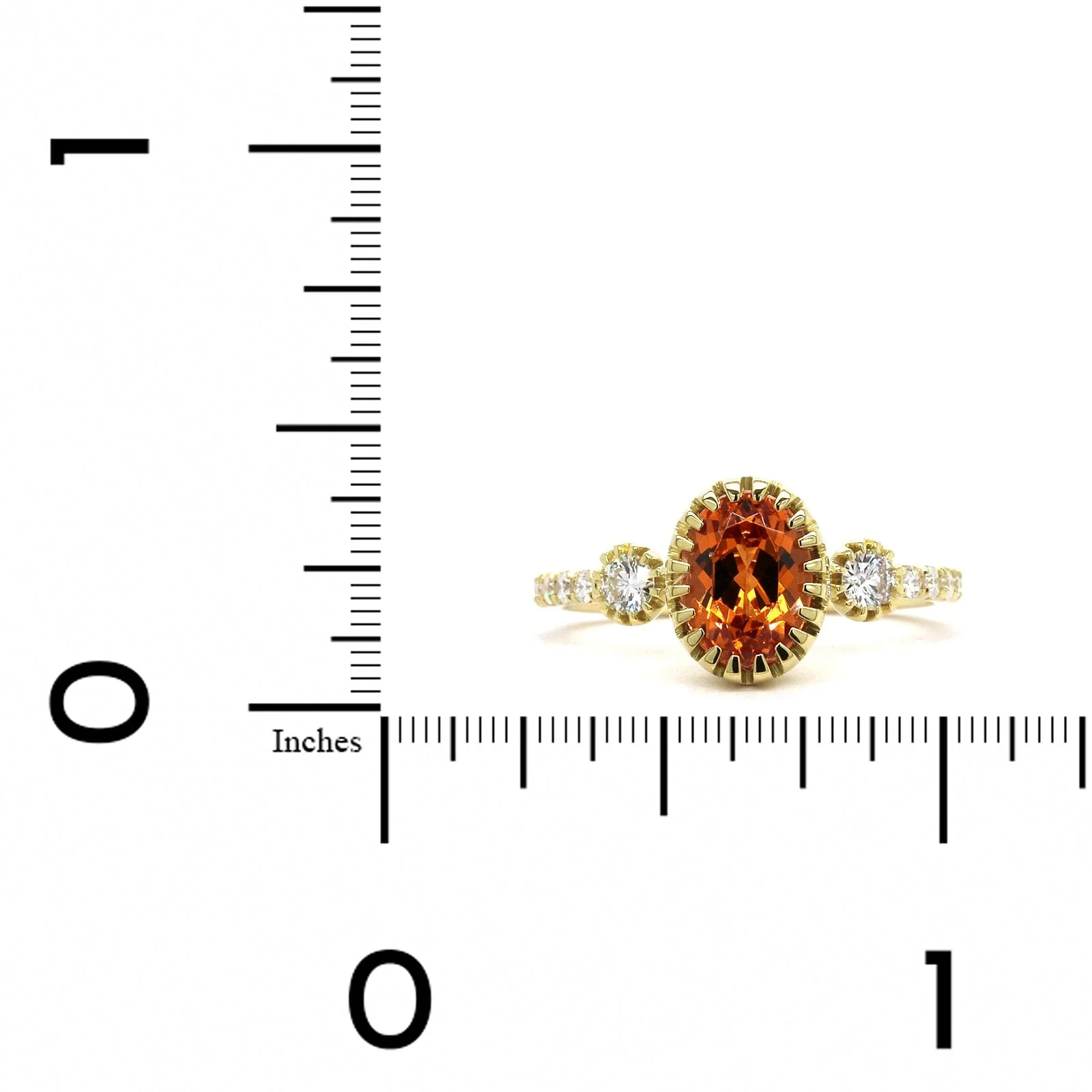 18K Yellow Gold Oval Garnet Diamond 3 Stone Ring - Image 3