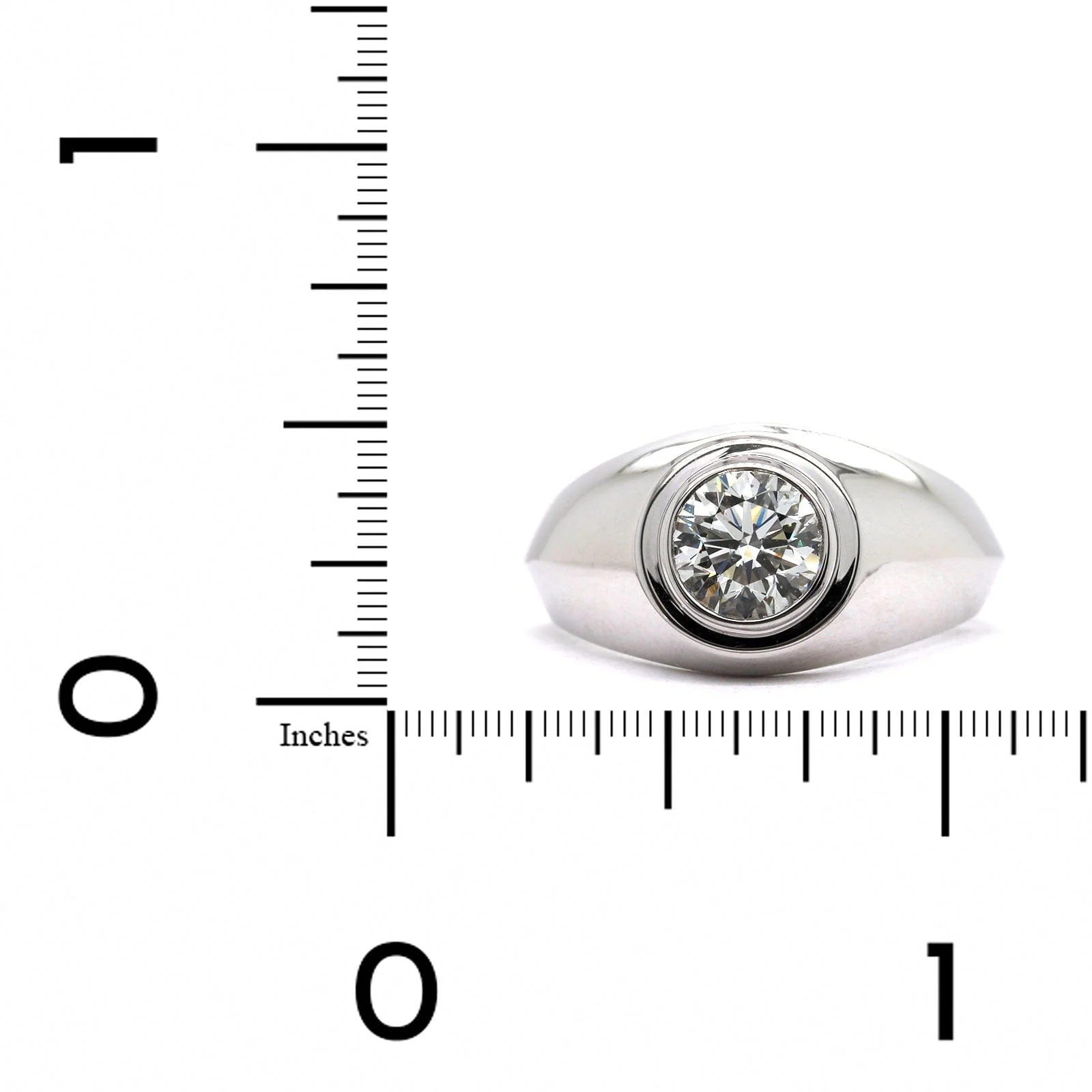 18K White Gold Bezel Set Diamond Ring - Image 3