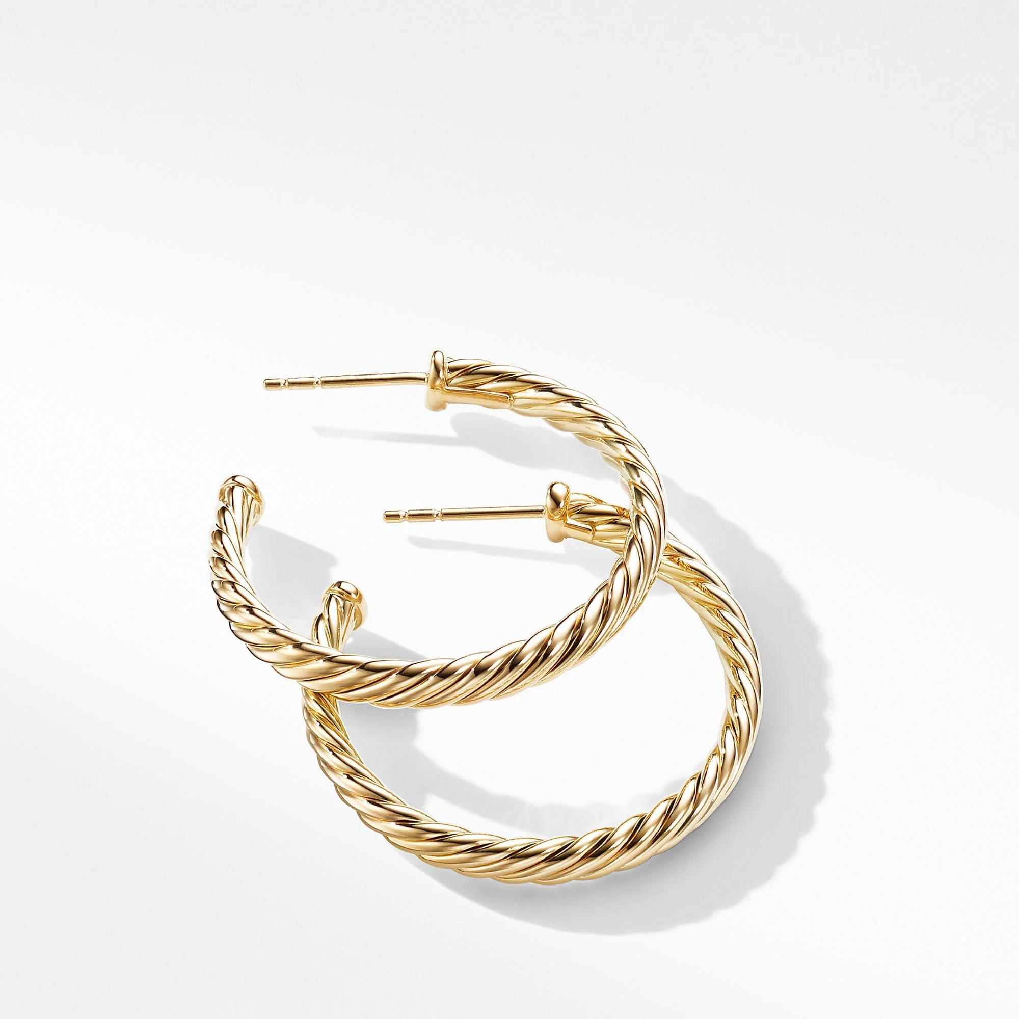 Cablespira Hoop Earrings in 18K Yellow Gold - Image 3