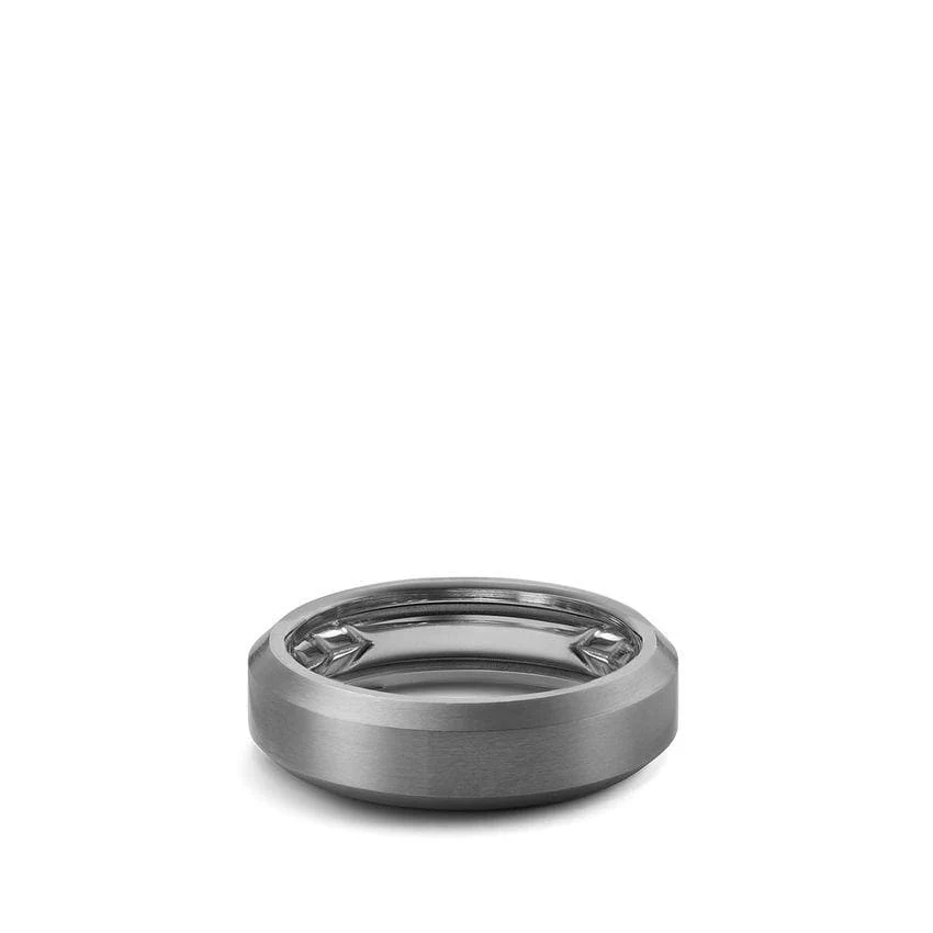 Beveled Band in Grey Titanium