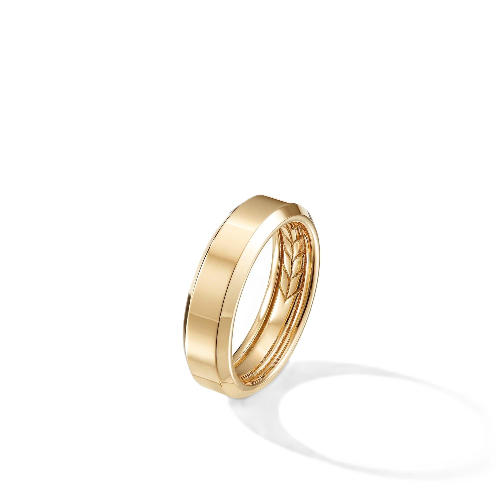 Beveled Band Ring in 18K Yellow Gold - Image 3