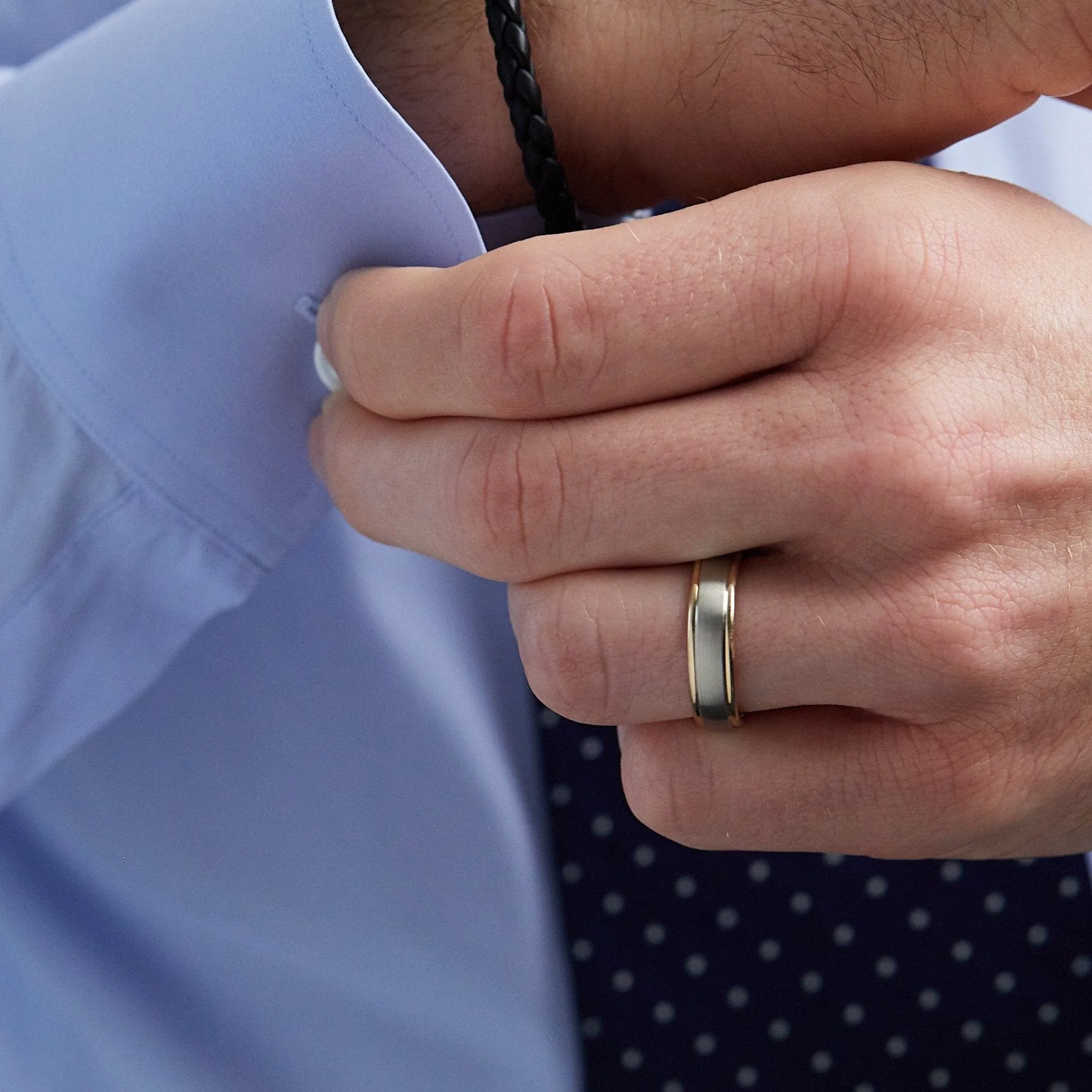 14K Two-Tone Satin Center with Polished Edge Band - Image 2