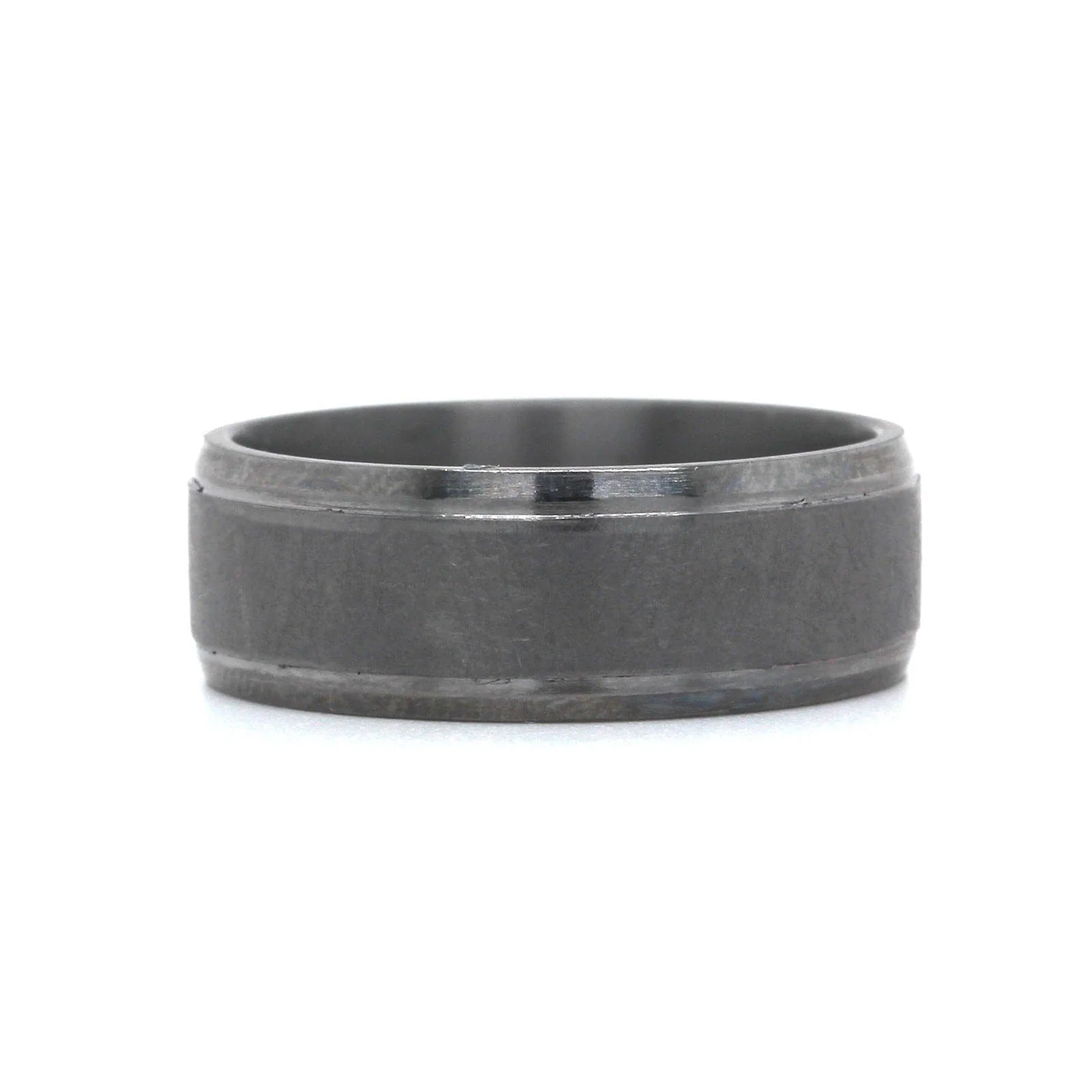 Tantalum Grey Beveled Edge and Swirl Center Band