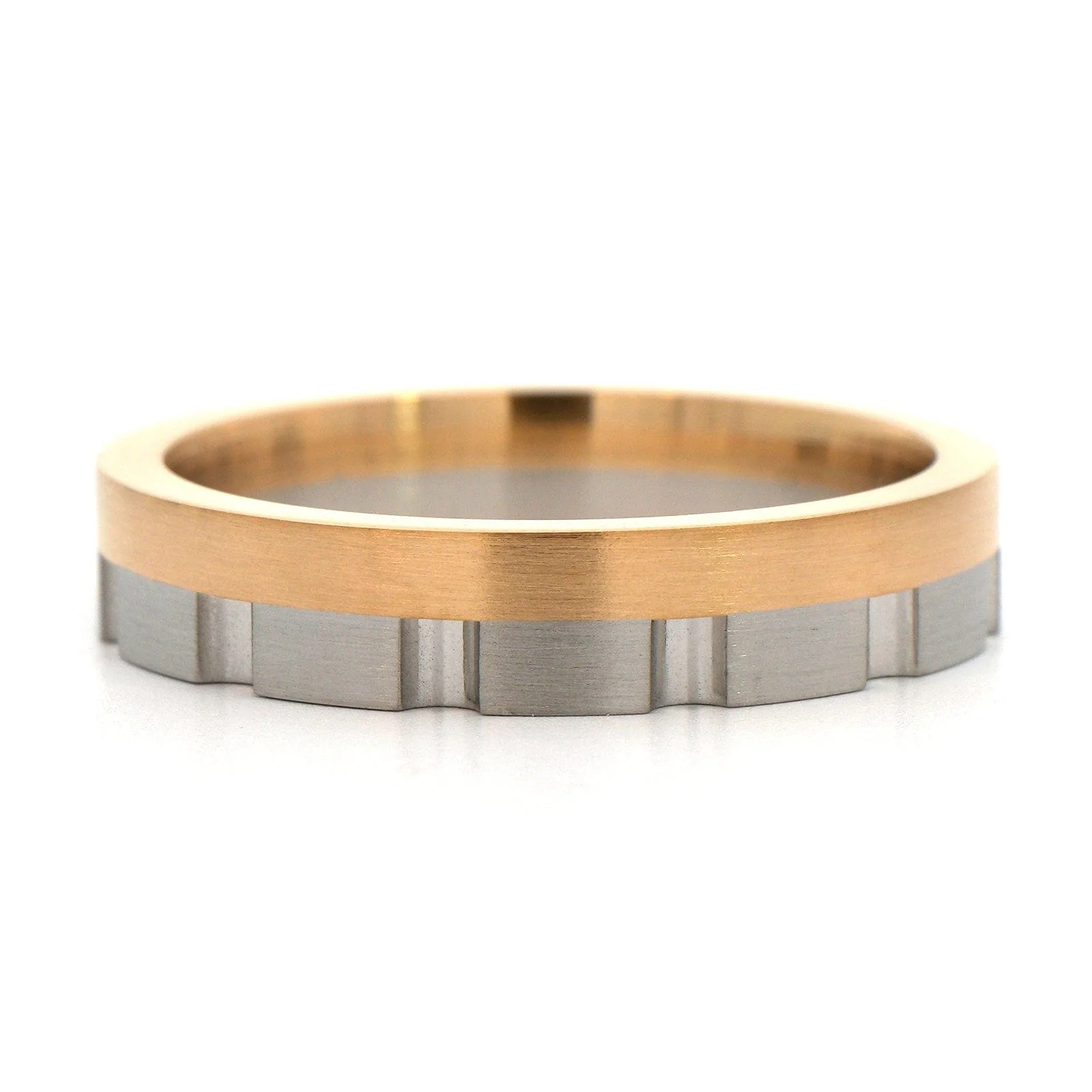 18K Yellow Gold and Platinum 4.5mm Satin Band - Image 5