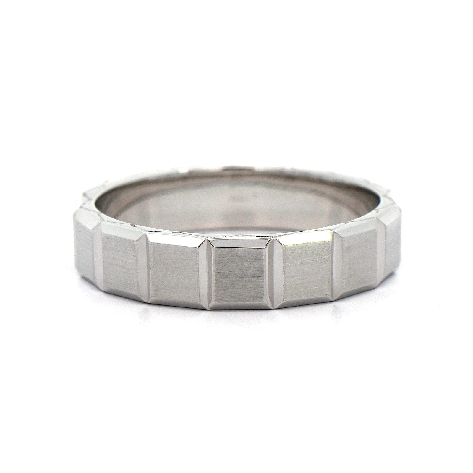 14K White Gold Square Shaped Satin and Polished Band - Image 5