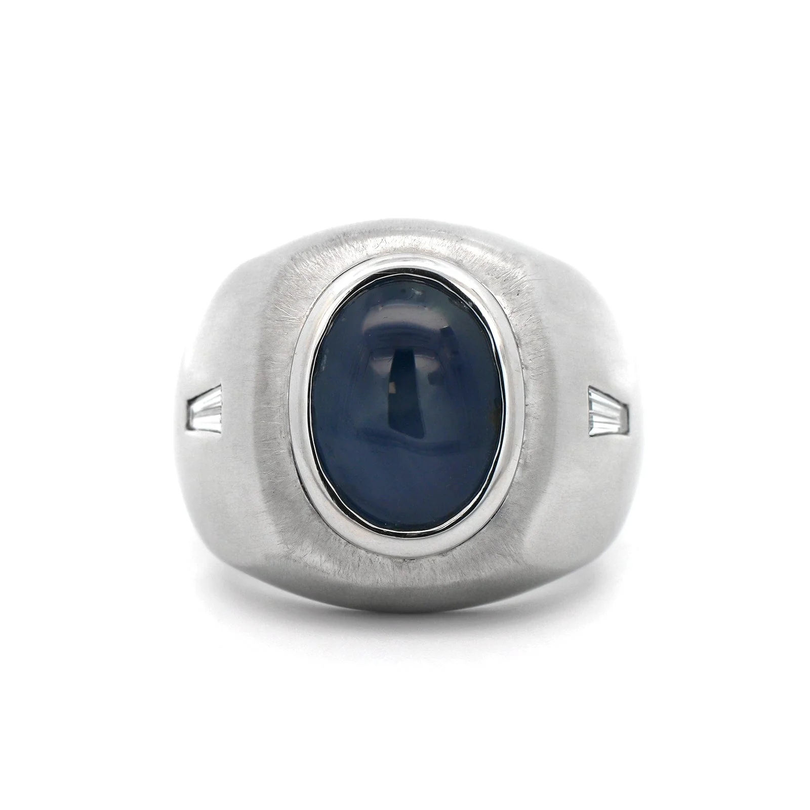 18K White Gold Bezel Set Blue Sapphire and Diamond Ring