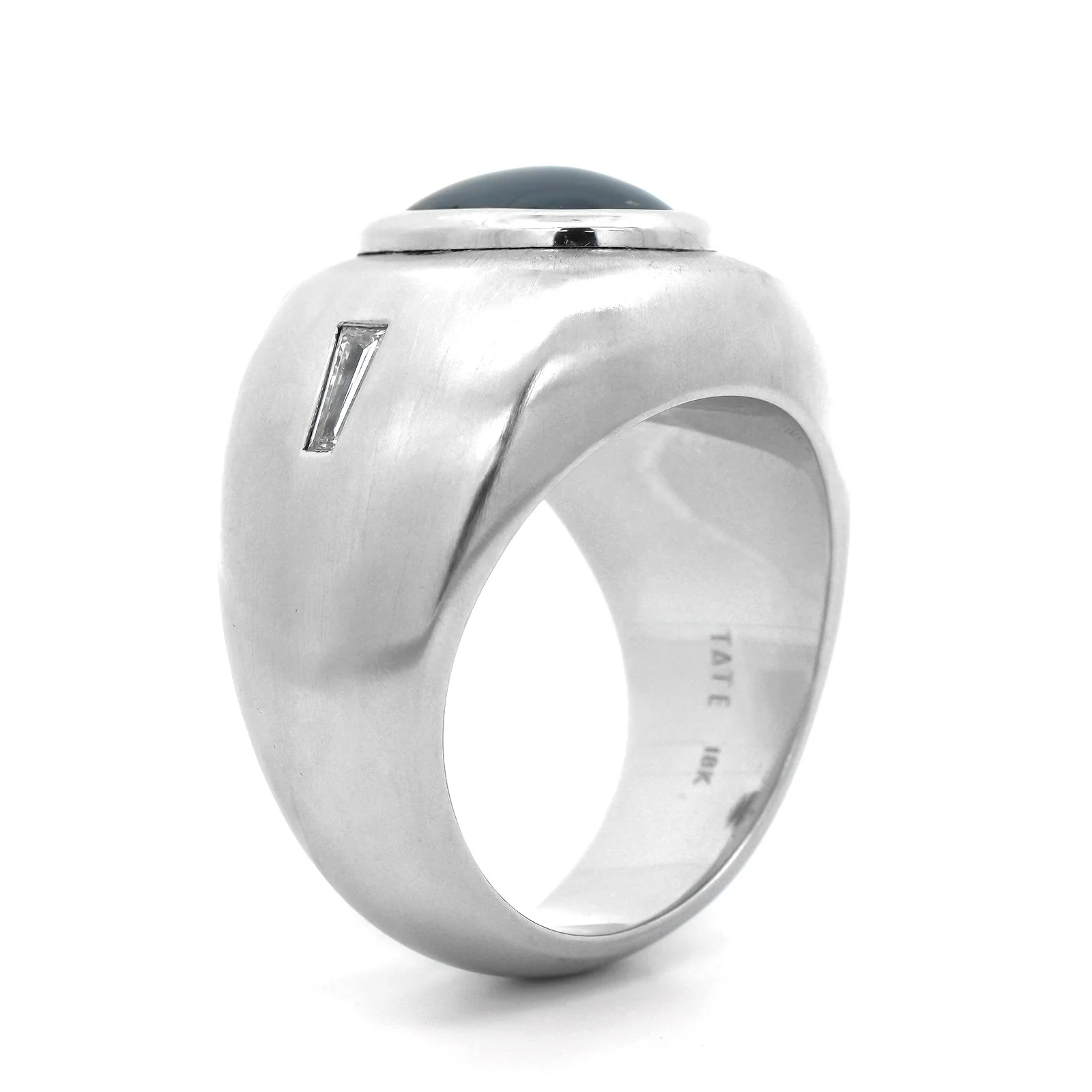 18K White Gold Bezel Set Blue Sapphire and Diamond Ring - Image 2