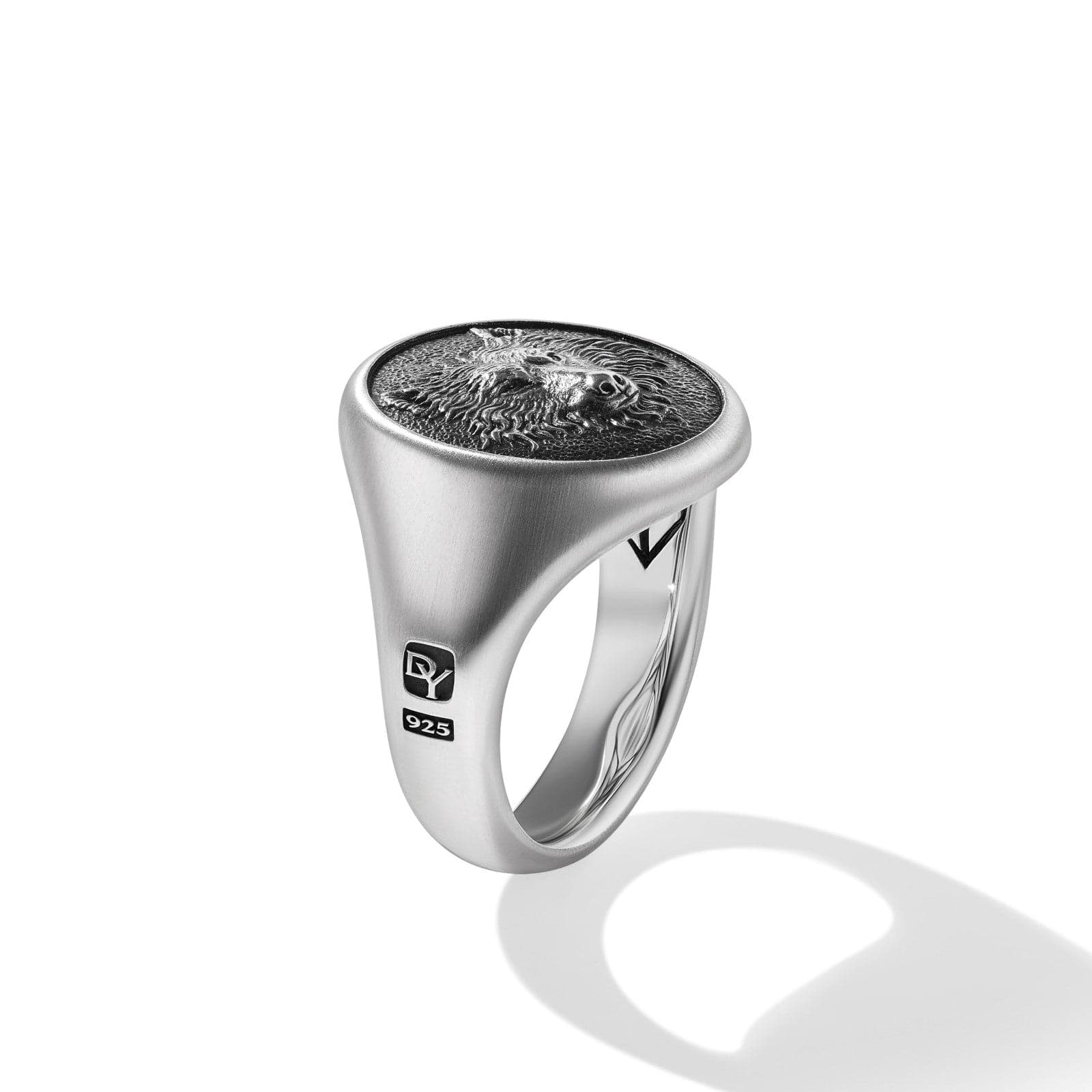Petrvs® Wolf Signet Ring in Sterling Silver, 21.5mm - Image 2