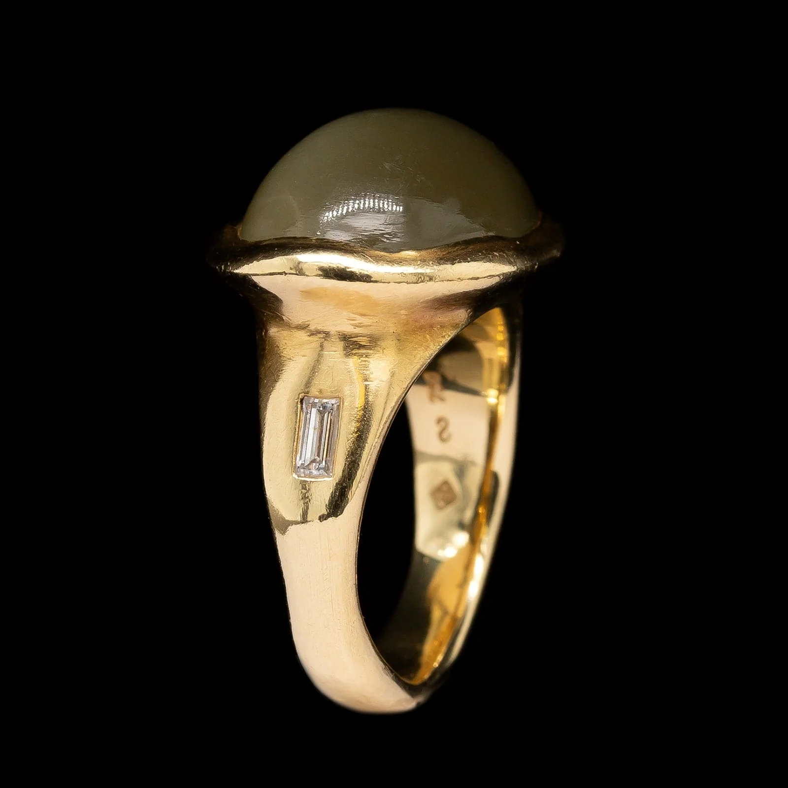 H.Stern 18K Yellow Gold Estate Cat's Eye Quartz and Diamond Ring - Image 2