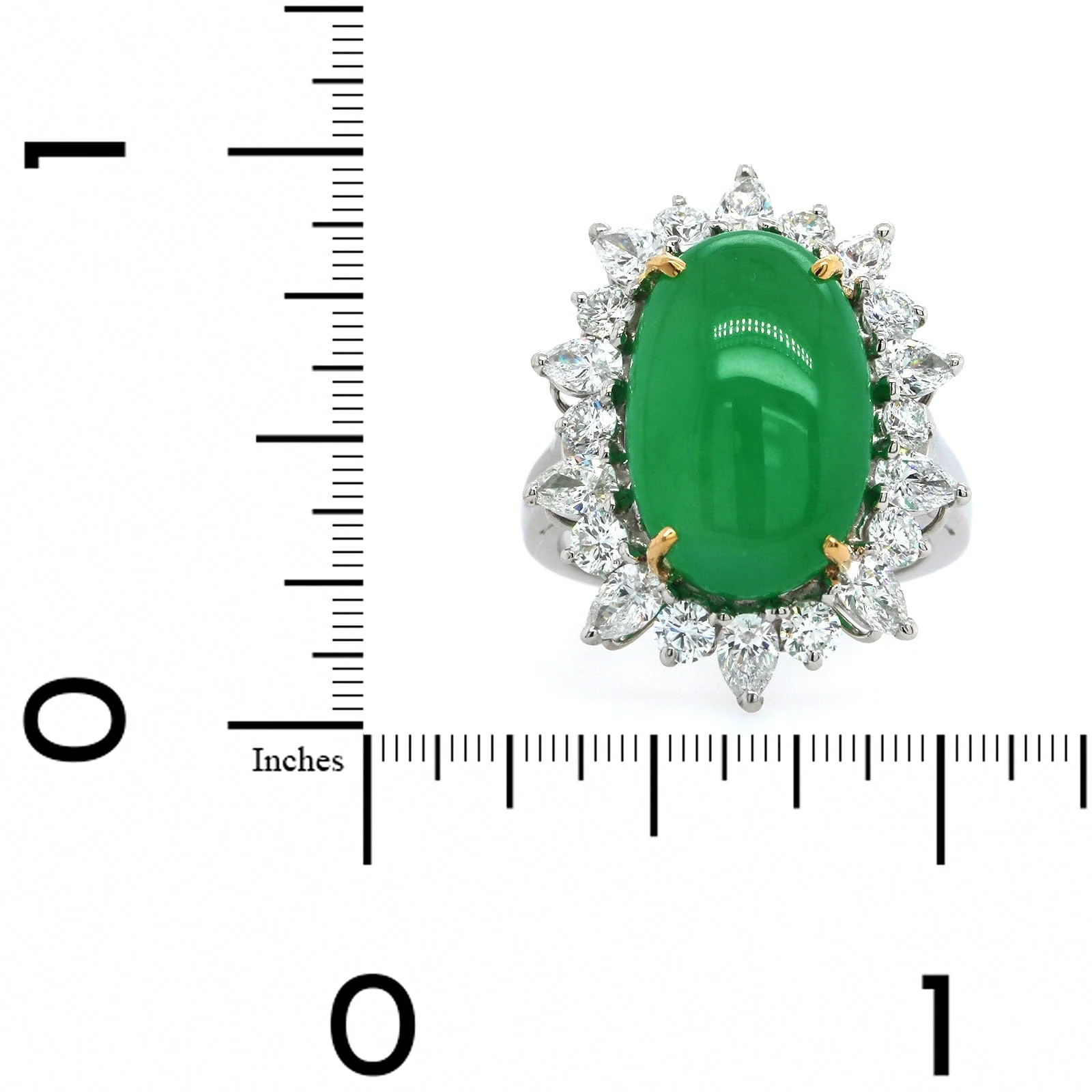 Oscar Heyman Platinum and 22K Yellow Gold Jade & Diamond Halo Ring - Image 3