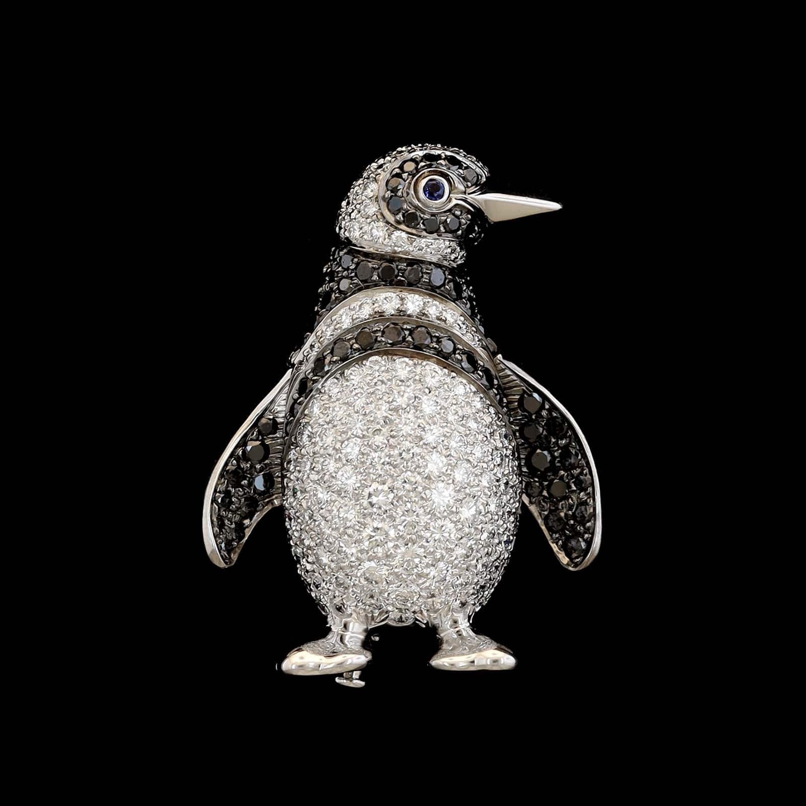 Jean Vitau 18K White Gold Estate Diamond Penguin Pin