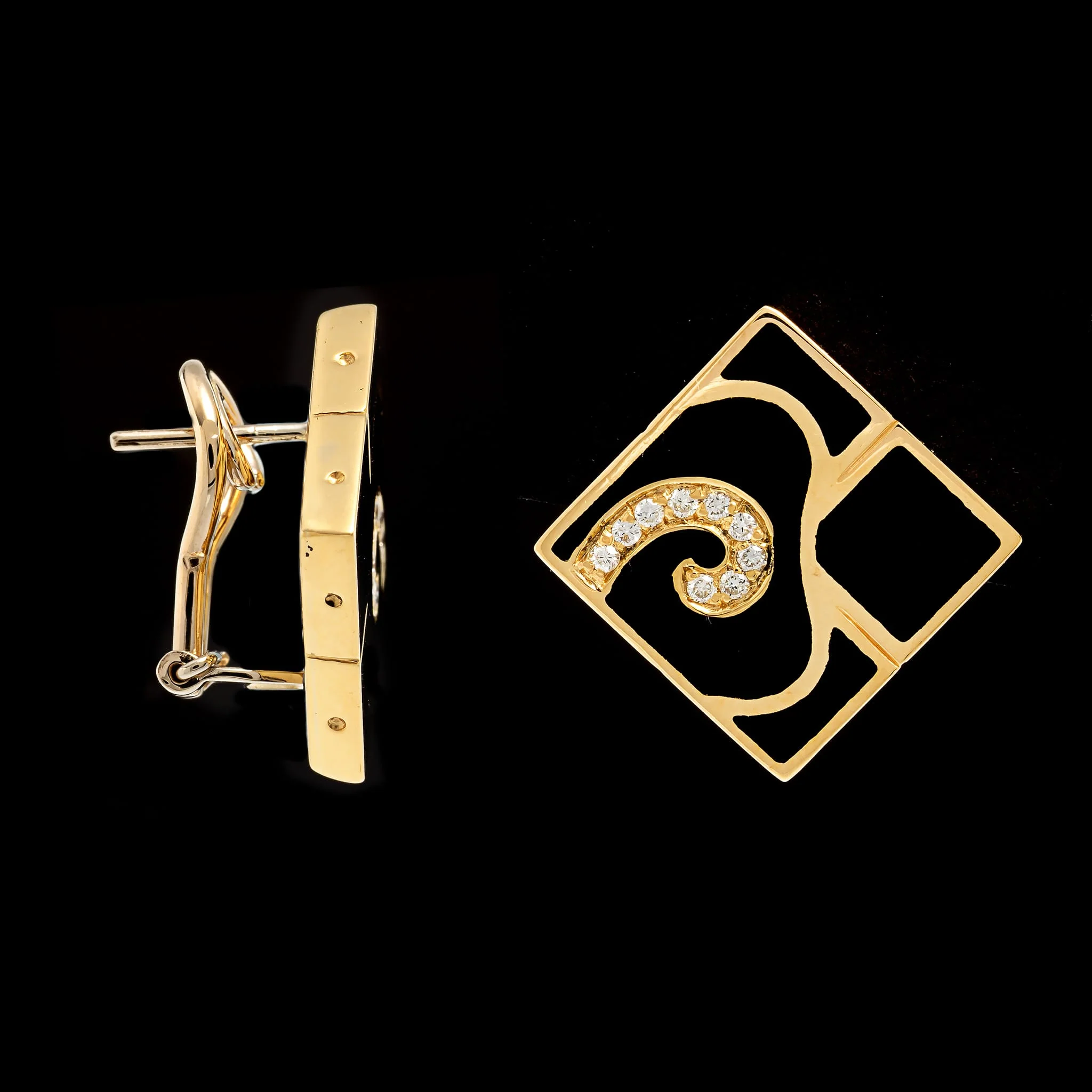 La Nouvelle Bague 18K Yellow Gold Estate Enamel and Diamond Earrings