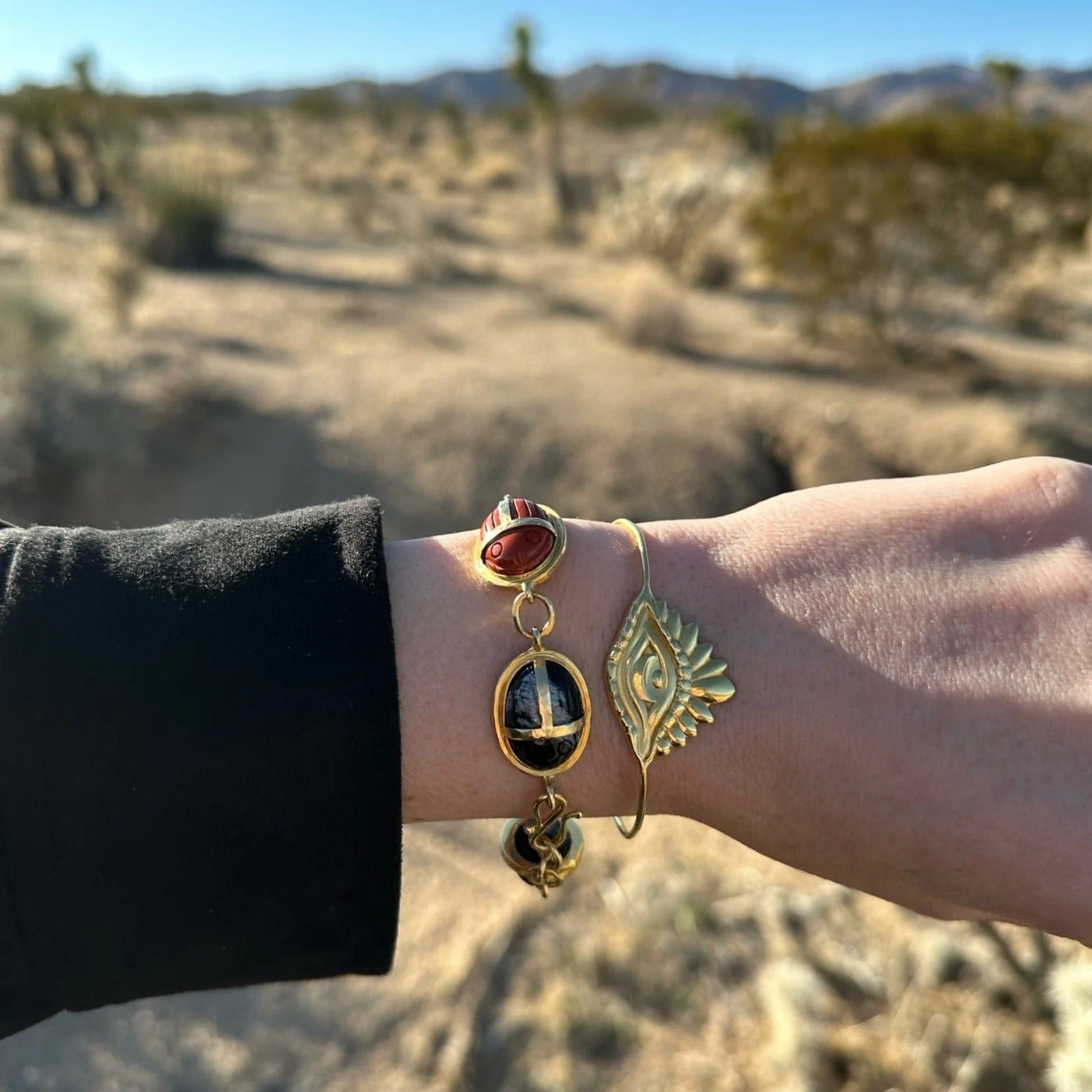 Christina Alexiou 18K Yellow Gold Evil Eye Bangle Bracelet - Image 2