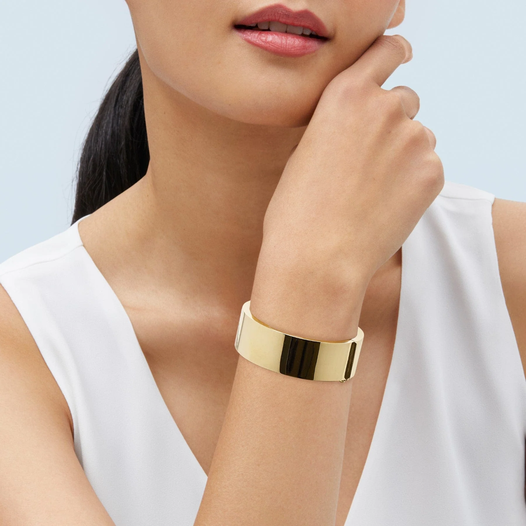 14K Yellow Gold Round Cuff Bracelet - Image 3