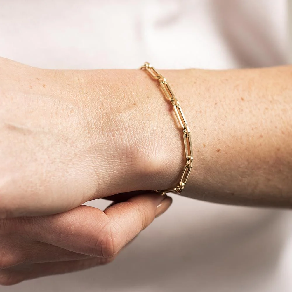 14K Yellow Gold Paperclip Chain Bracelet - Image 2
