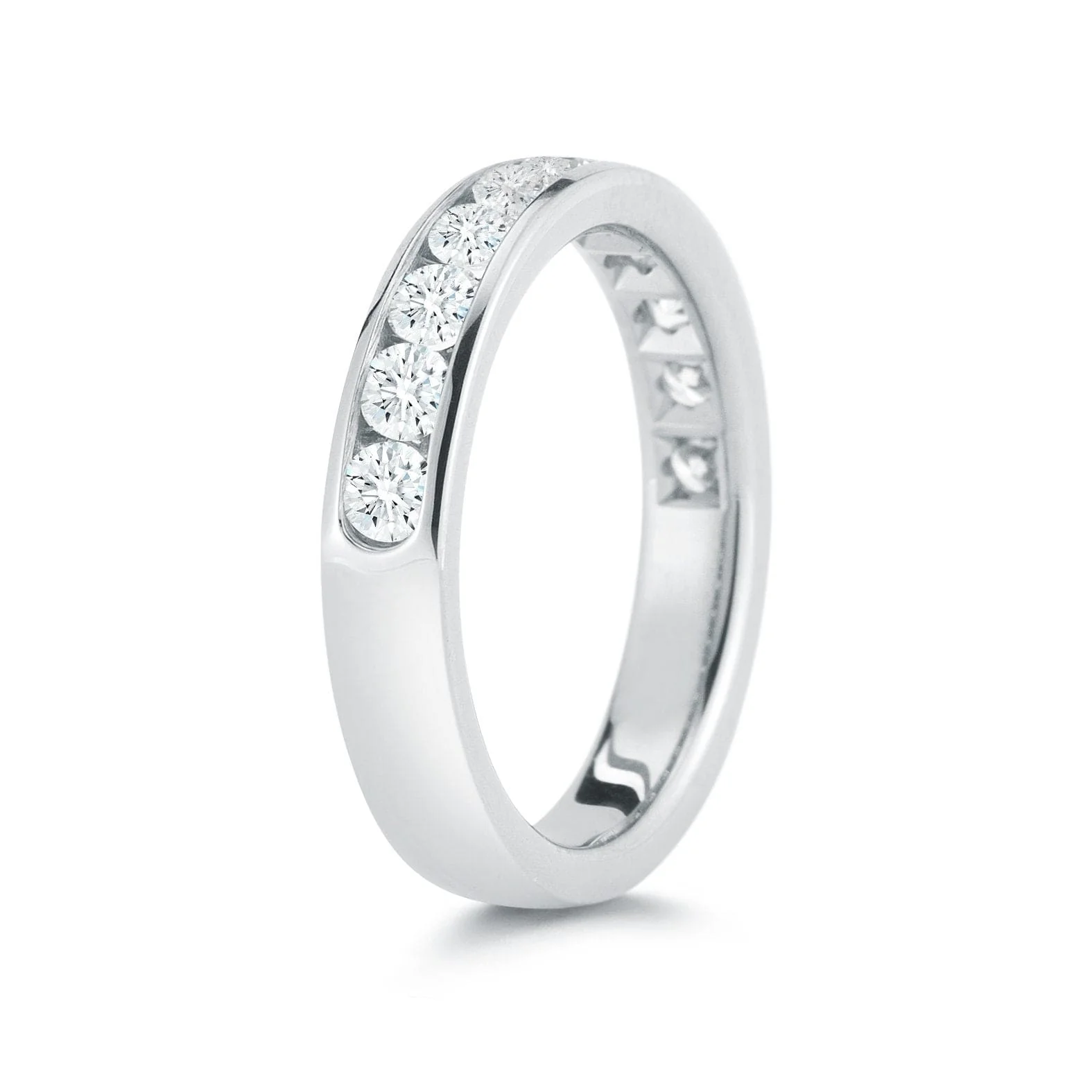 18K White Gold Diamond Channel Set Wedding Ring - Image 3